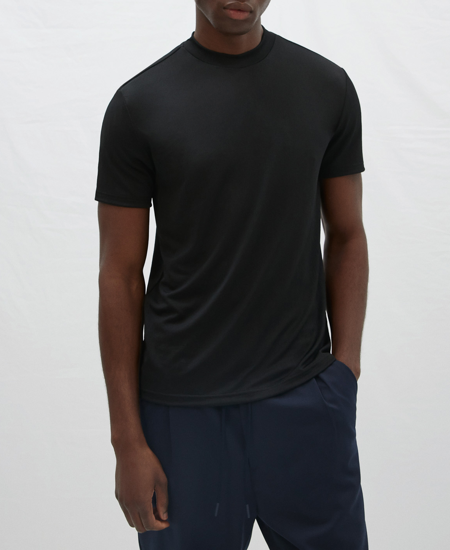 Crew neck t-shirt in wrinkled fabric image number 0