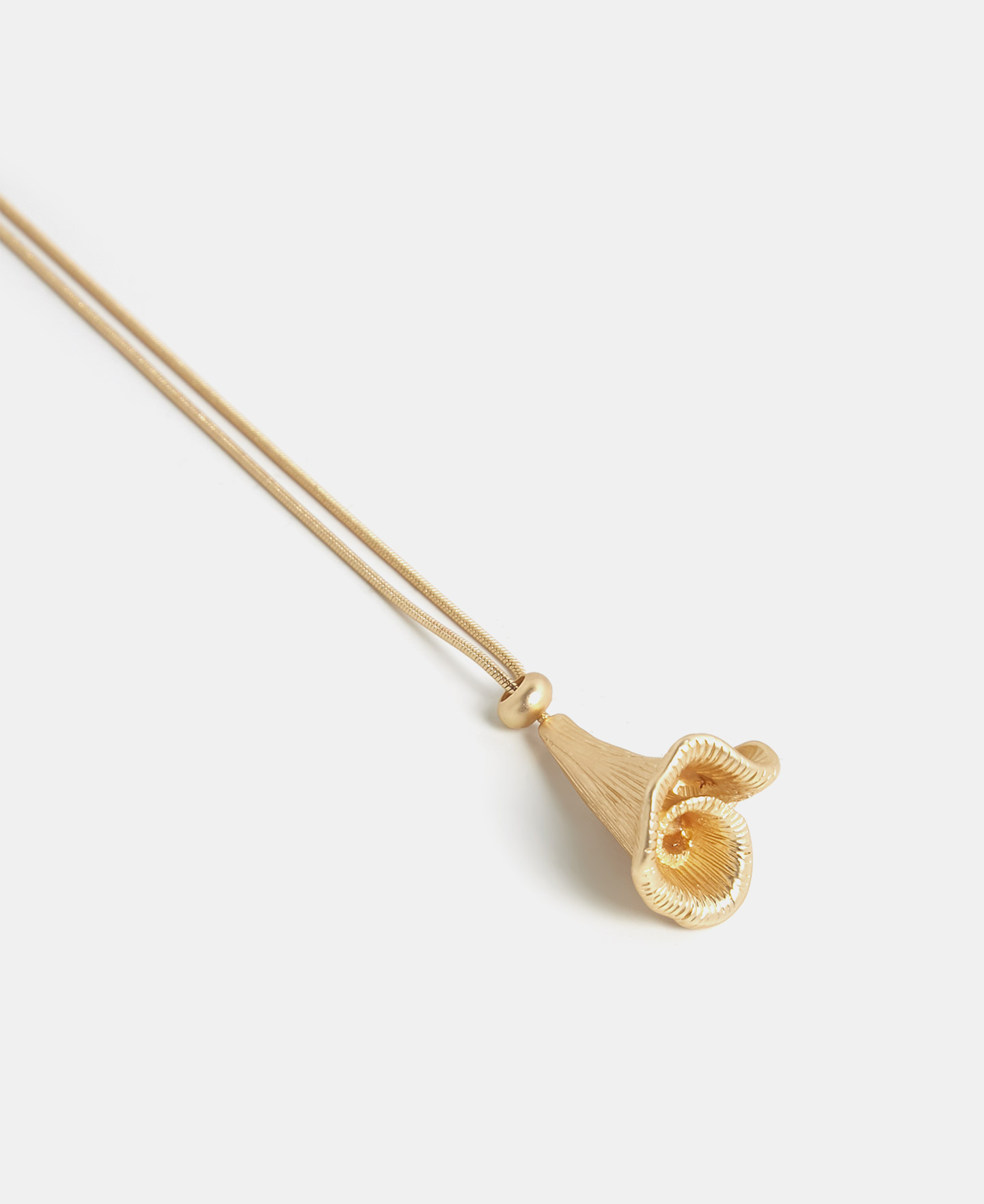 Metal flower pendant image number 2