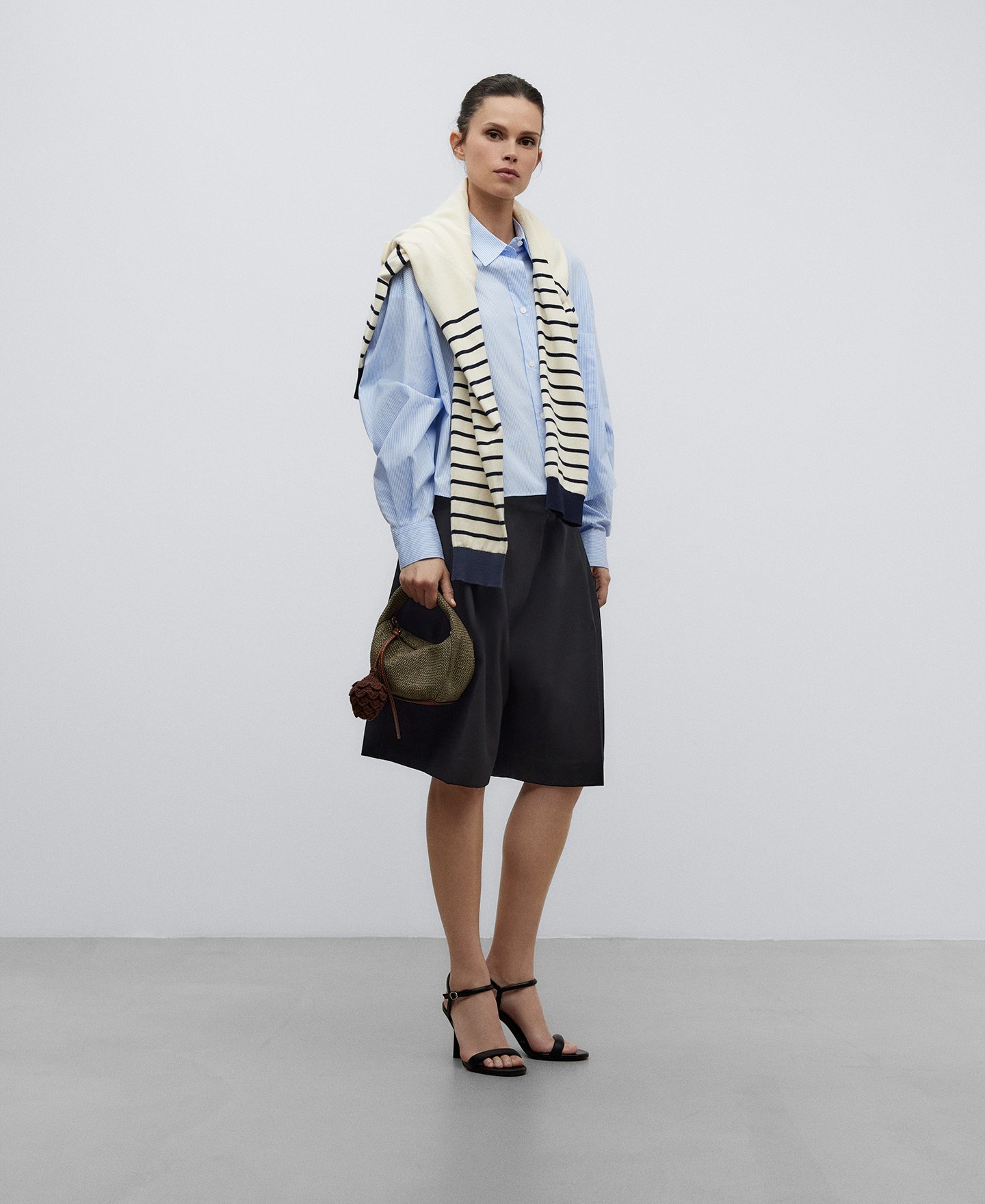 Braided mini hobo bag woman image number 5