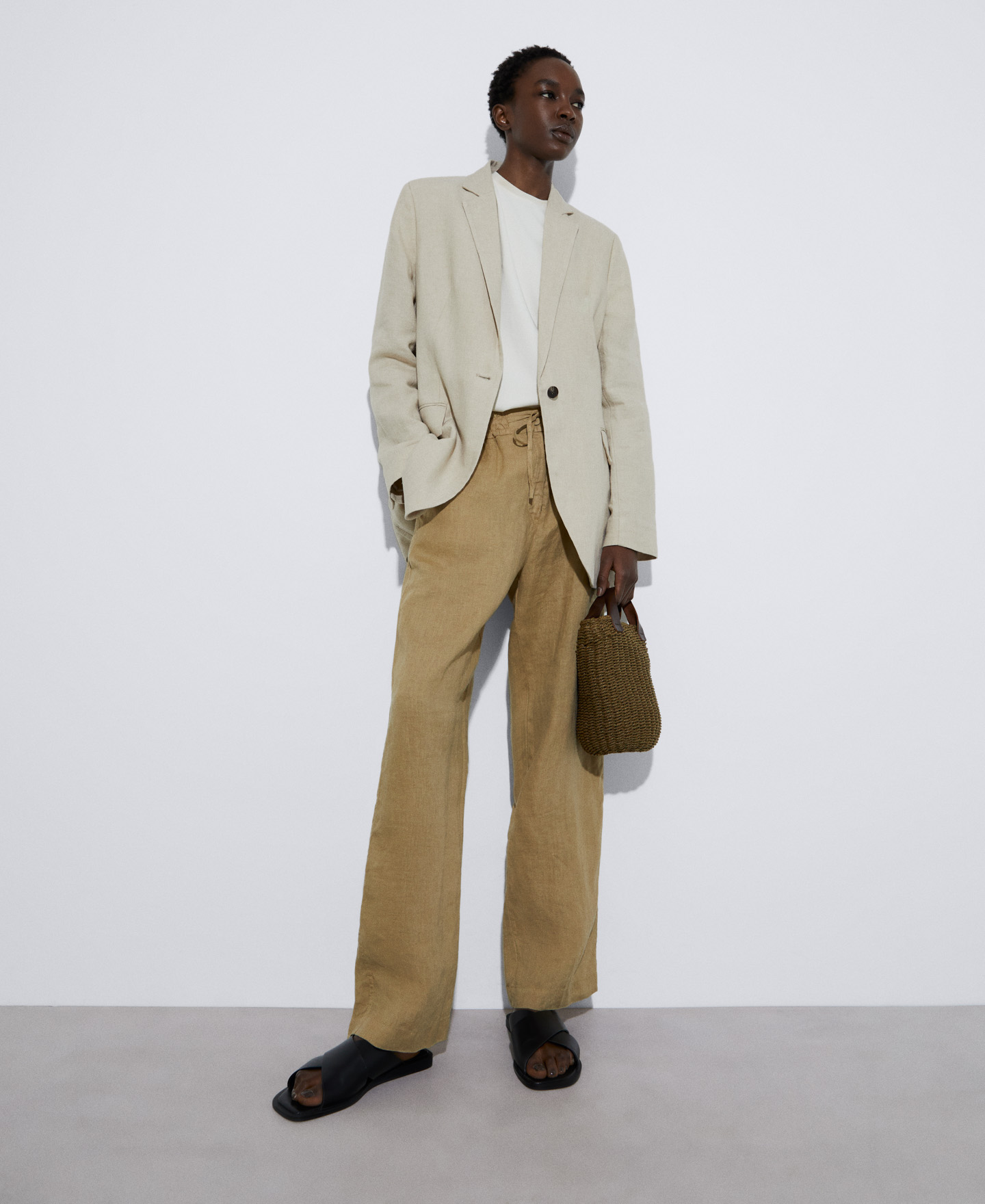 European linen sport trousers image number 1