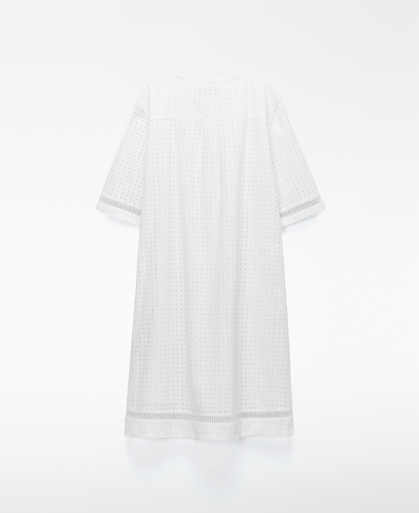 Poplin caftan with English embroidery image number 1