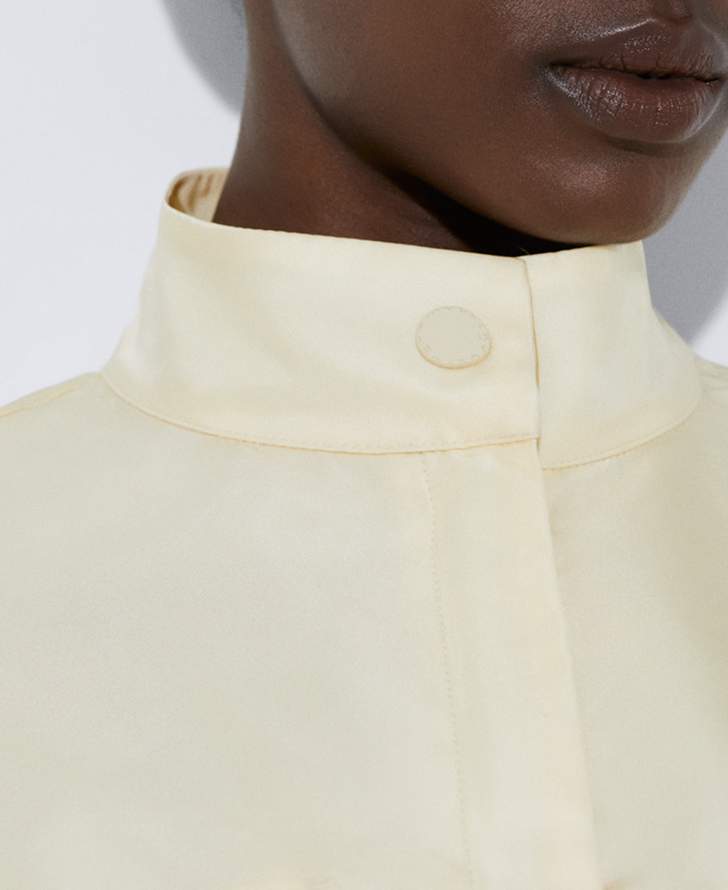 Nylon double-pocket Saharan jacket image number 5