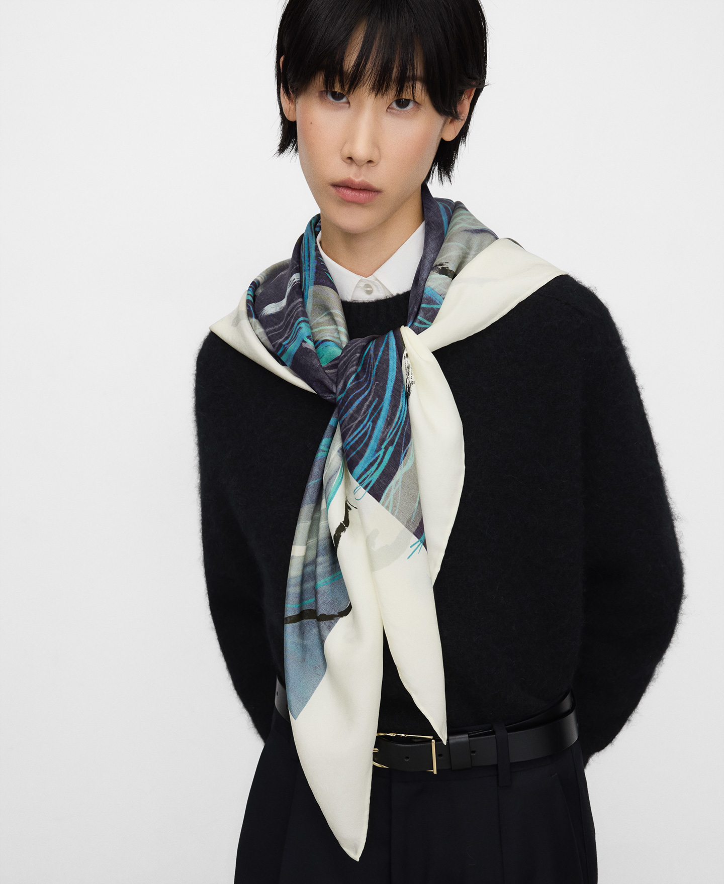 Silk maxi printed scarf woman image number 3