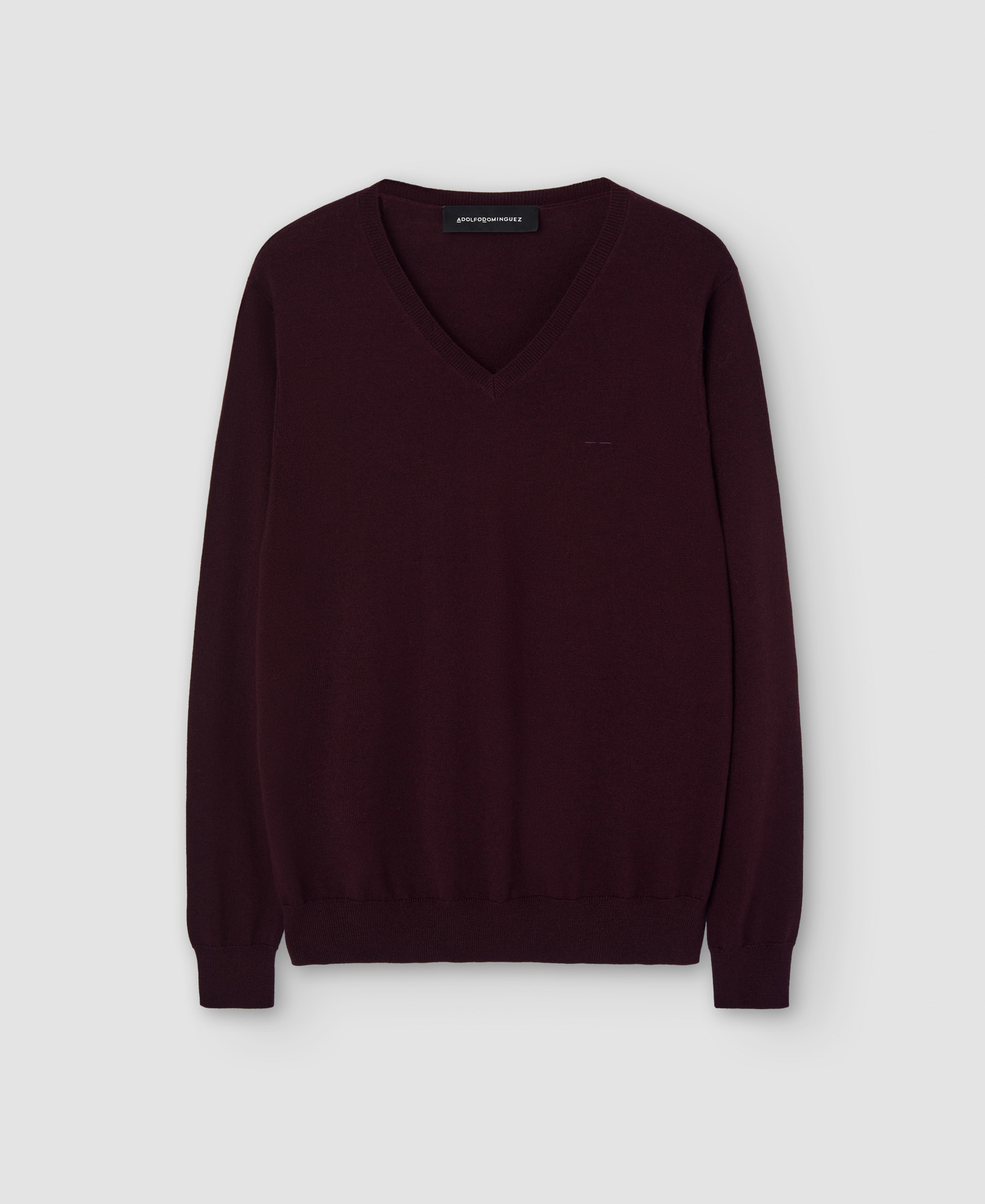 Merino wool v-neck sweater image number 4