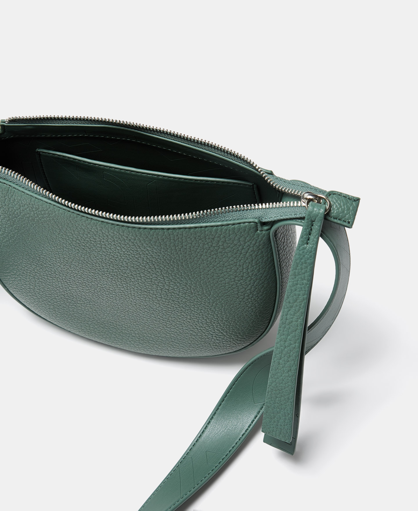 Granulated mini shoulder strap image number 1