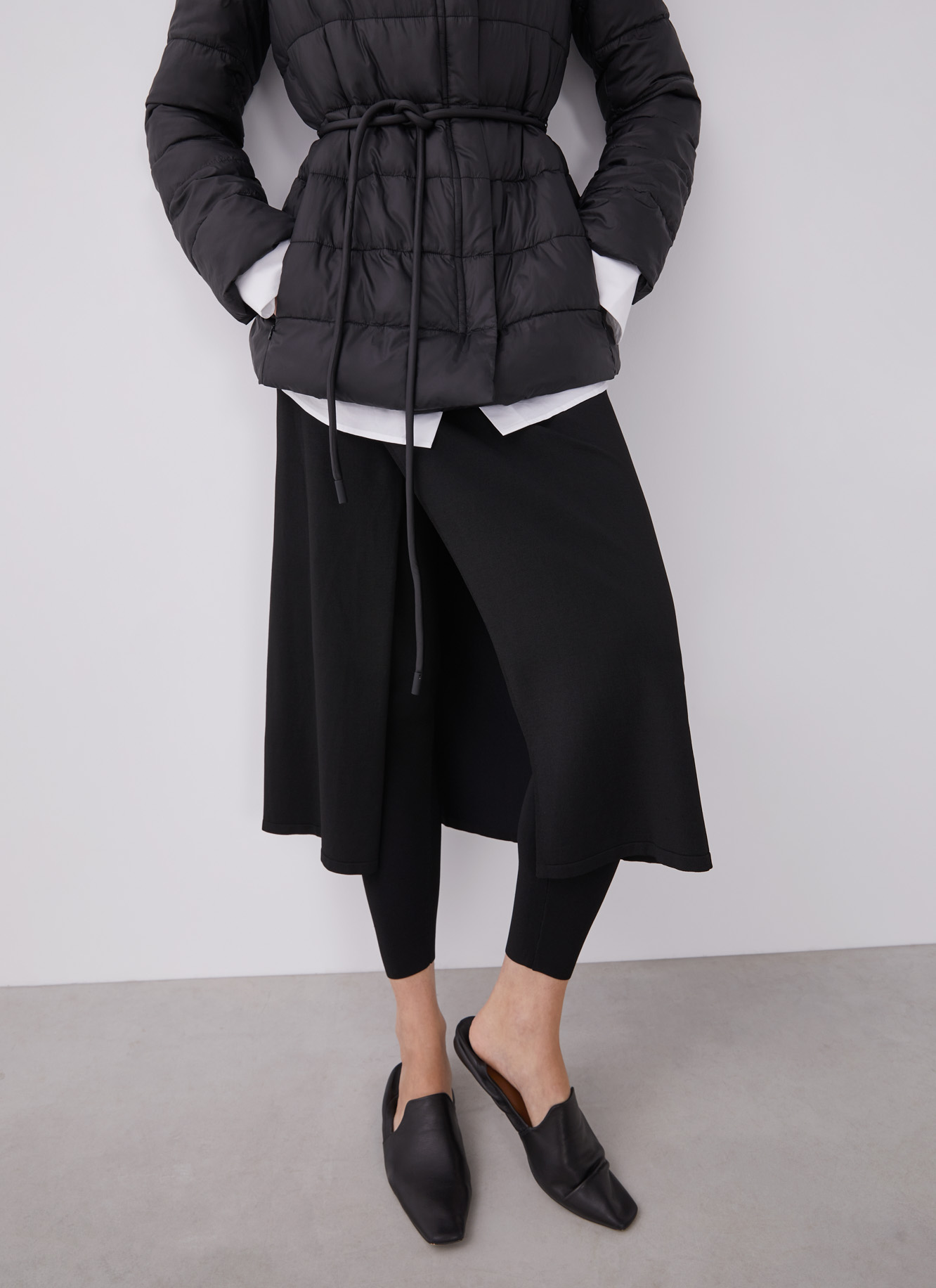 Anorak acolchado cuello alto image number 2