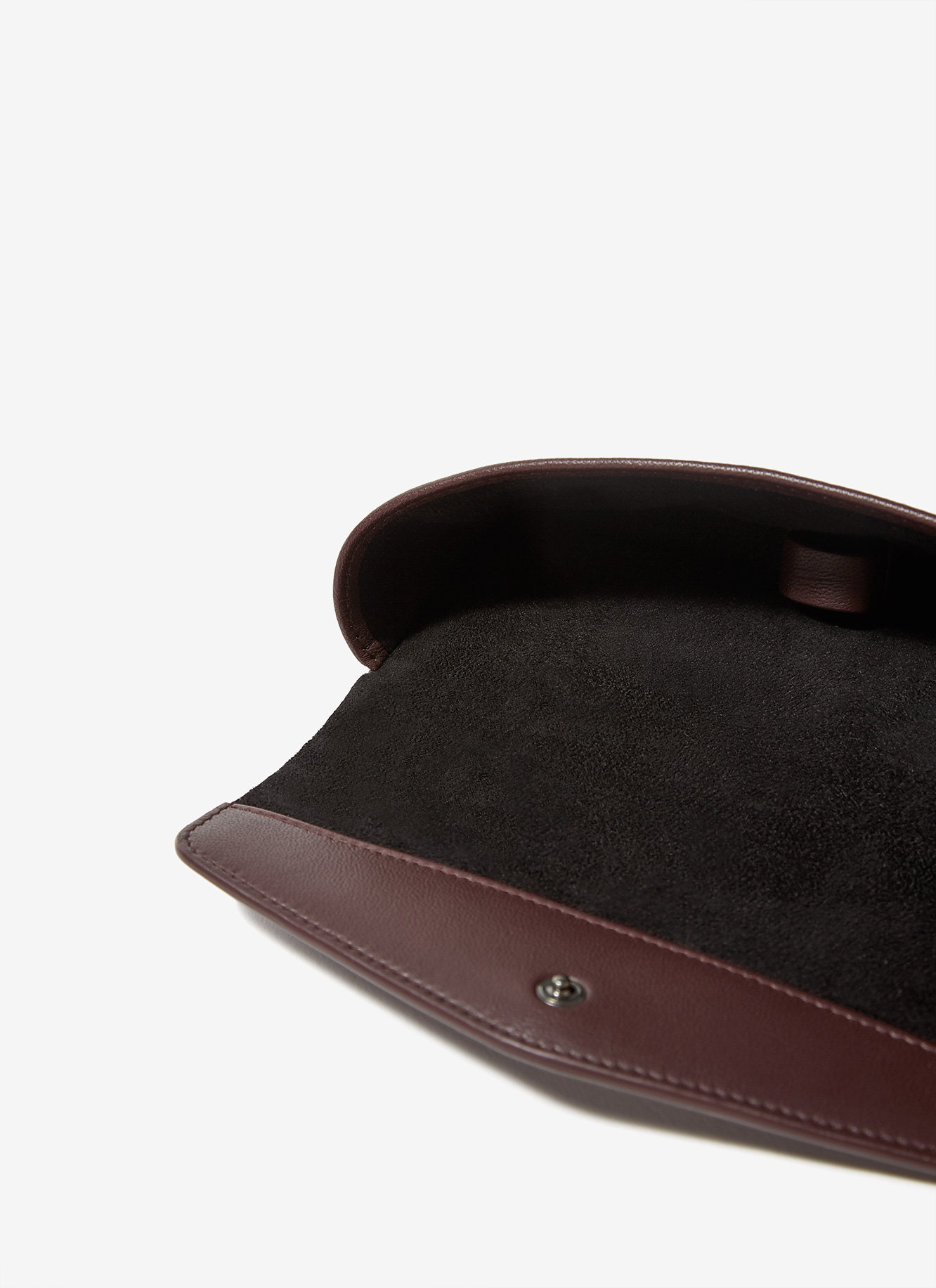 Funda de gafas de piel napa image number 1