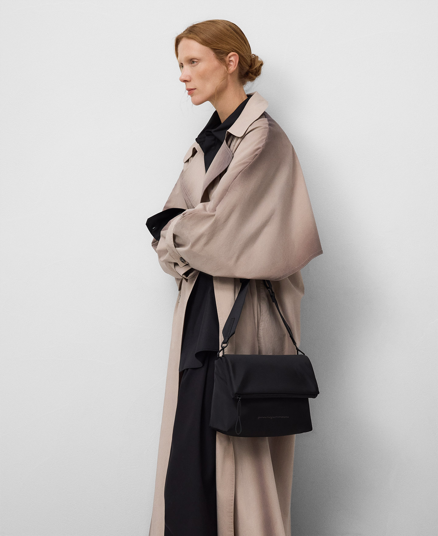 ナイロンフラップミディアムクロスボディバッグ image number 5