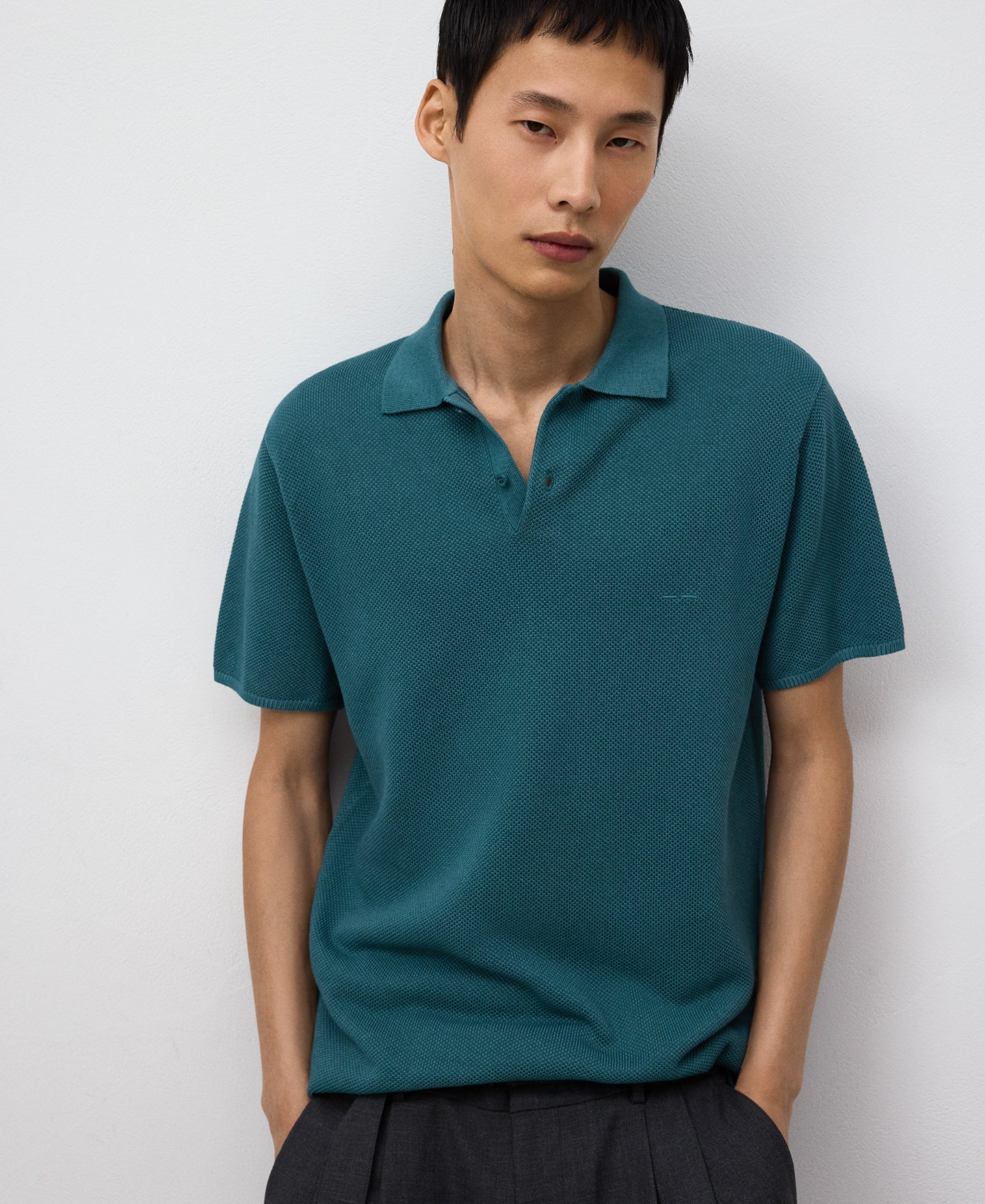 Structured knit regular fit polo man image number 0