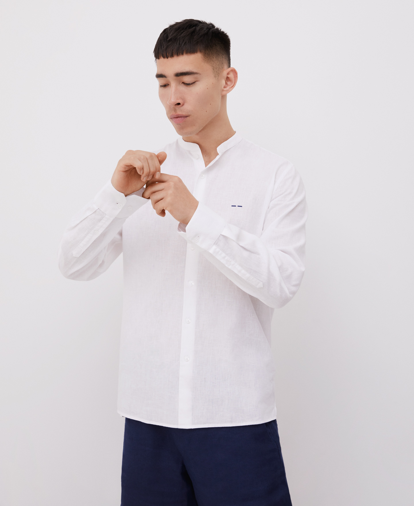 Mao collar linen and cotton shirt image number 1