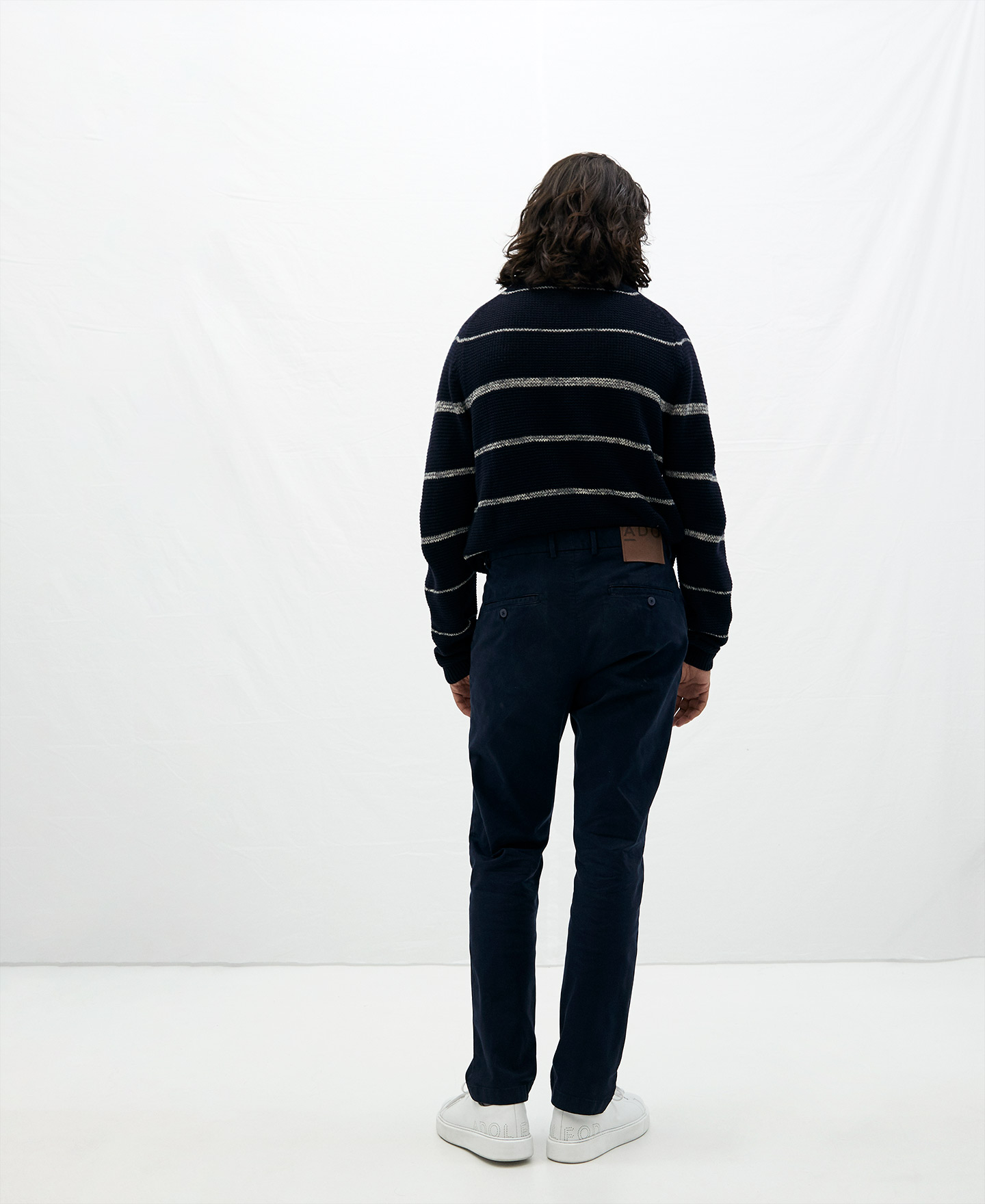 Pantalón chino en algodón image number 2