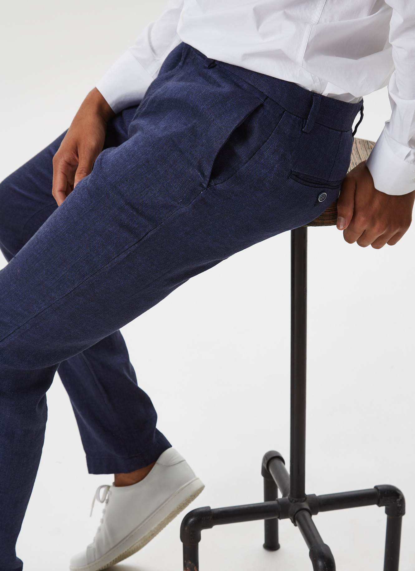Trousers image number 2