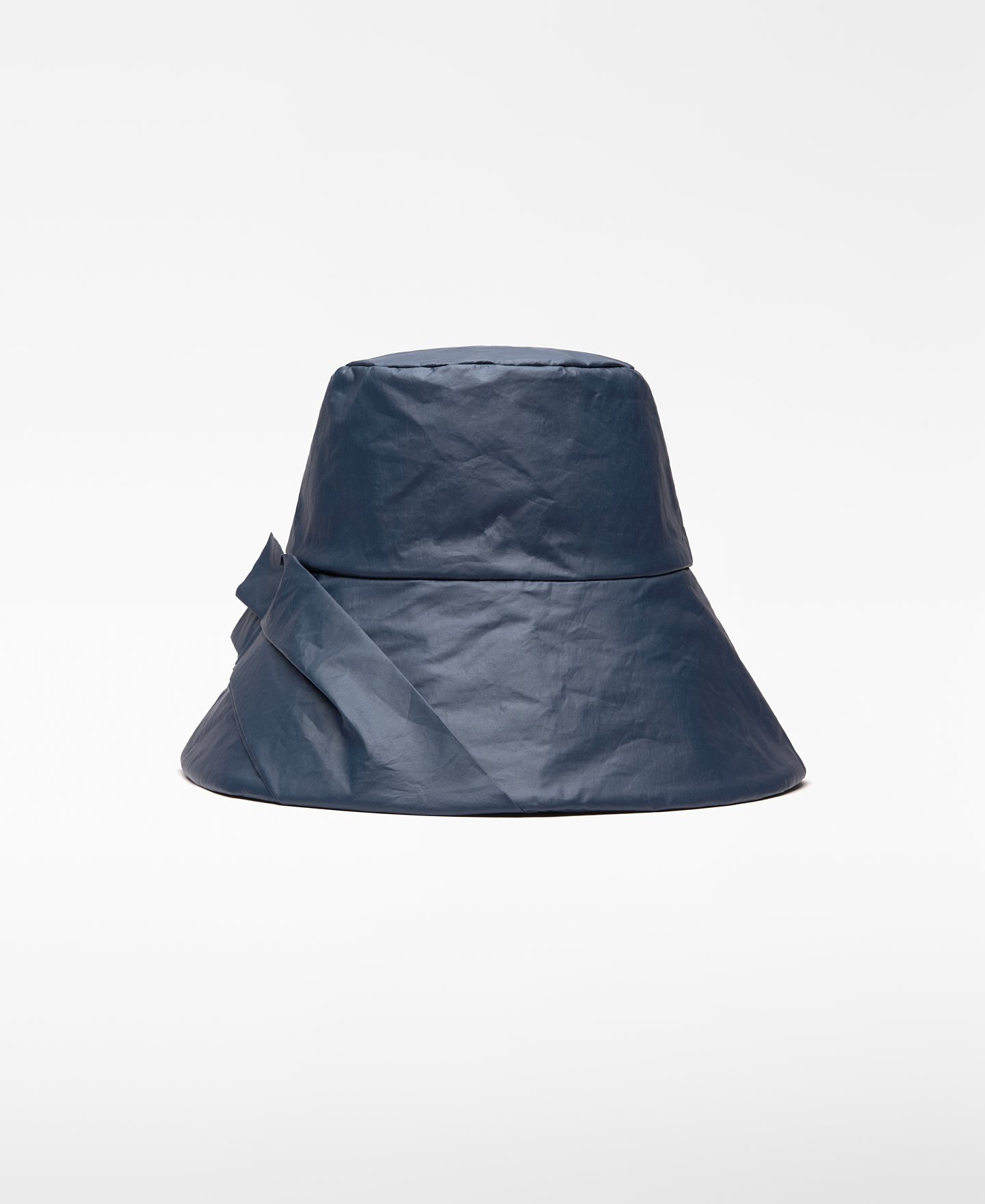 Bucket hat with pleat detail image number 0