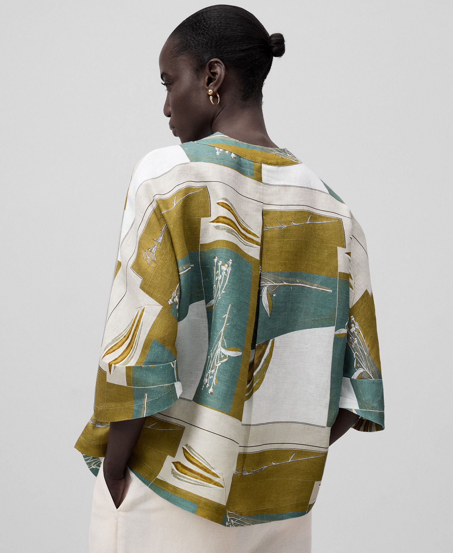 European linen printed blouse woman image number 2
