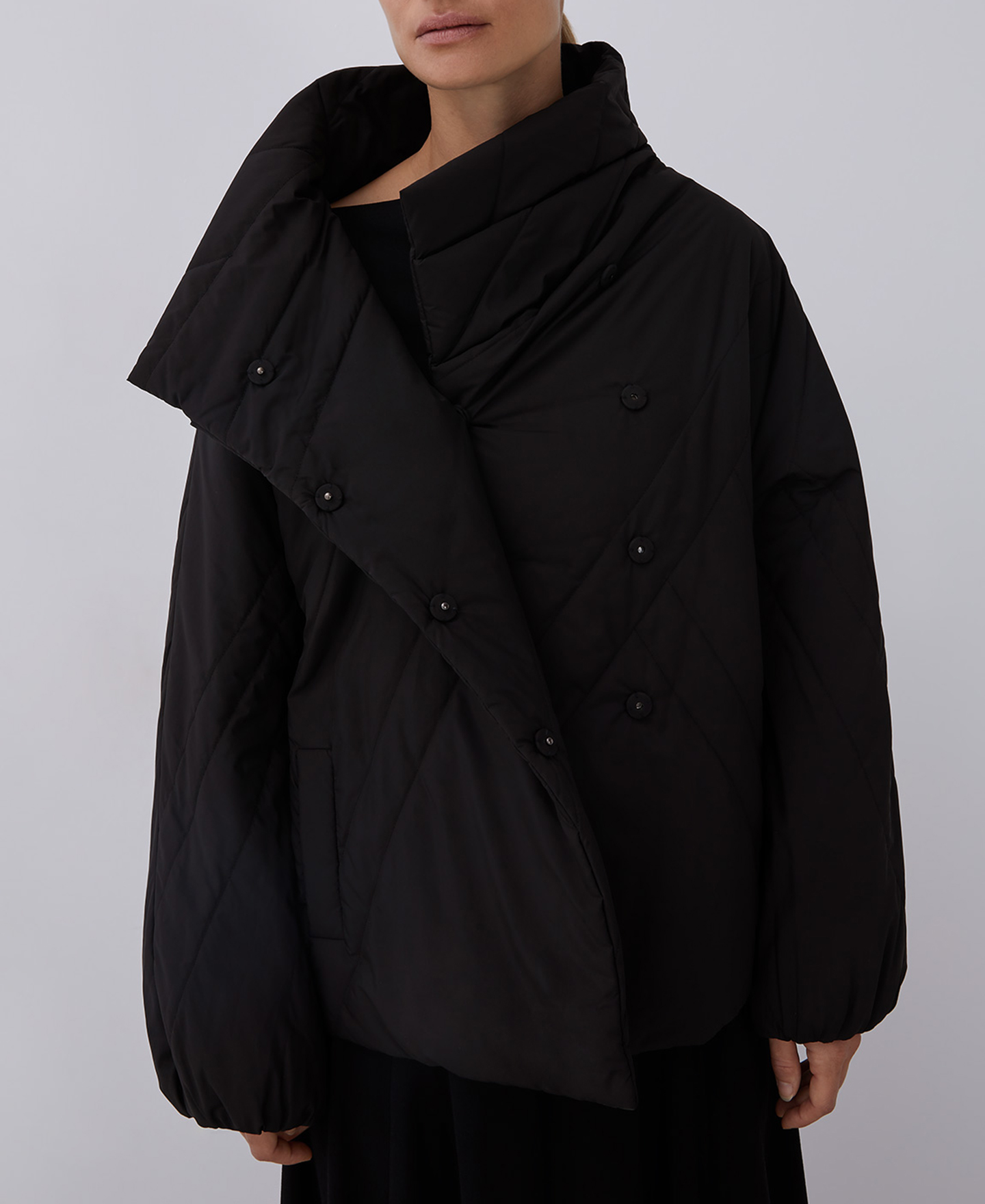Chaqueta acolchada con cierre lateral image number 0
