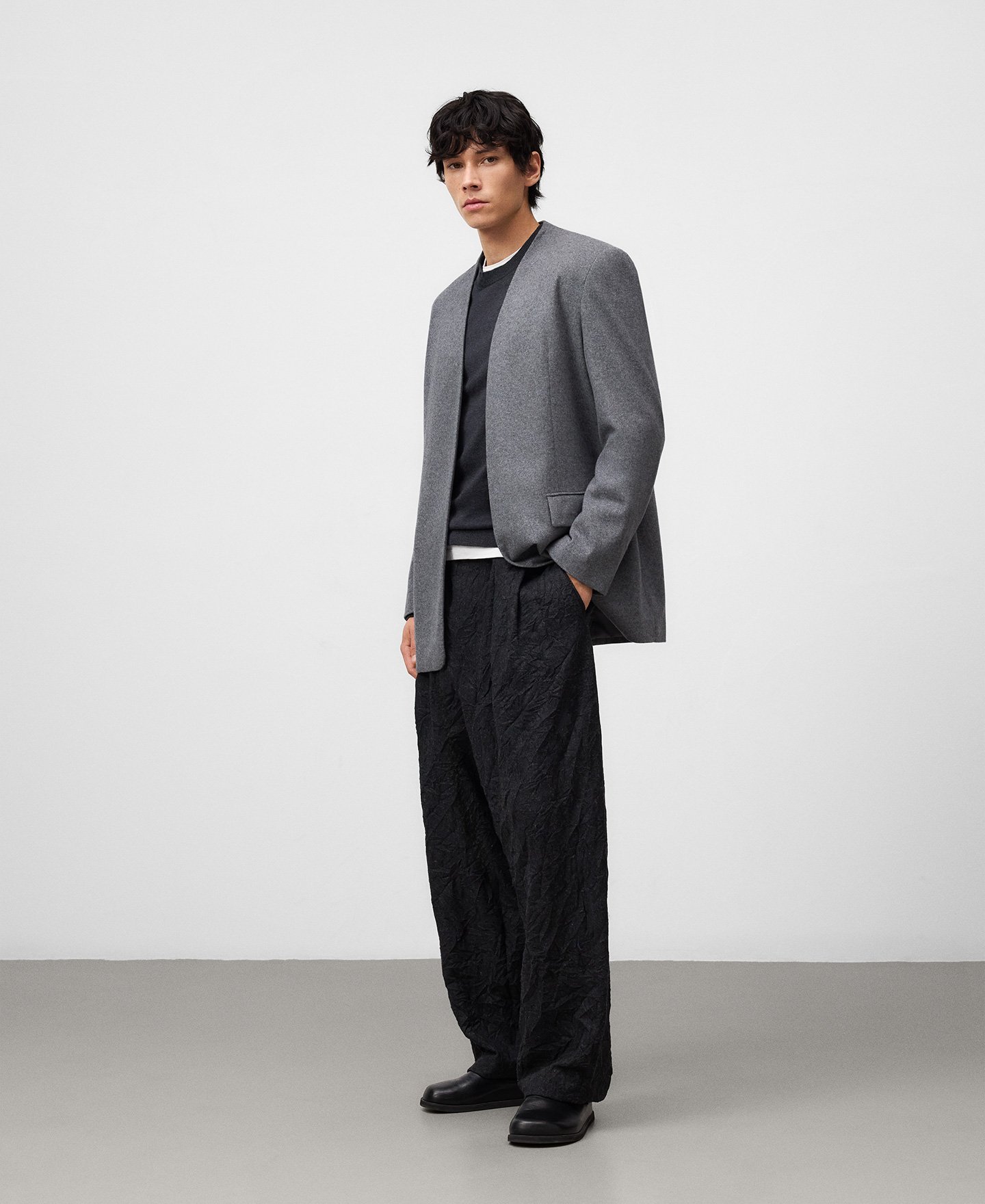 Relaxed fit blazer with no lapel man image number 1