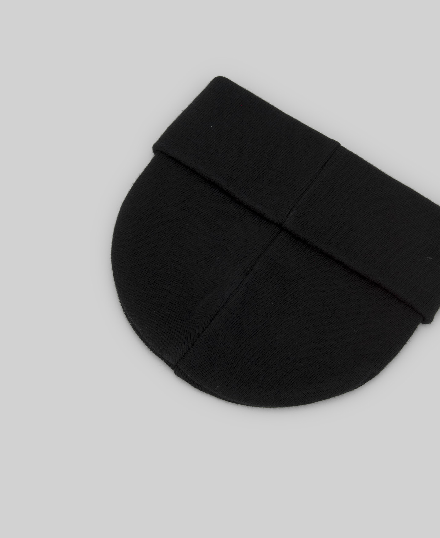 Cotton beanie with logo man image number 2