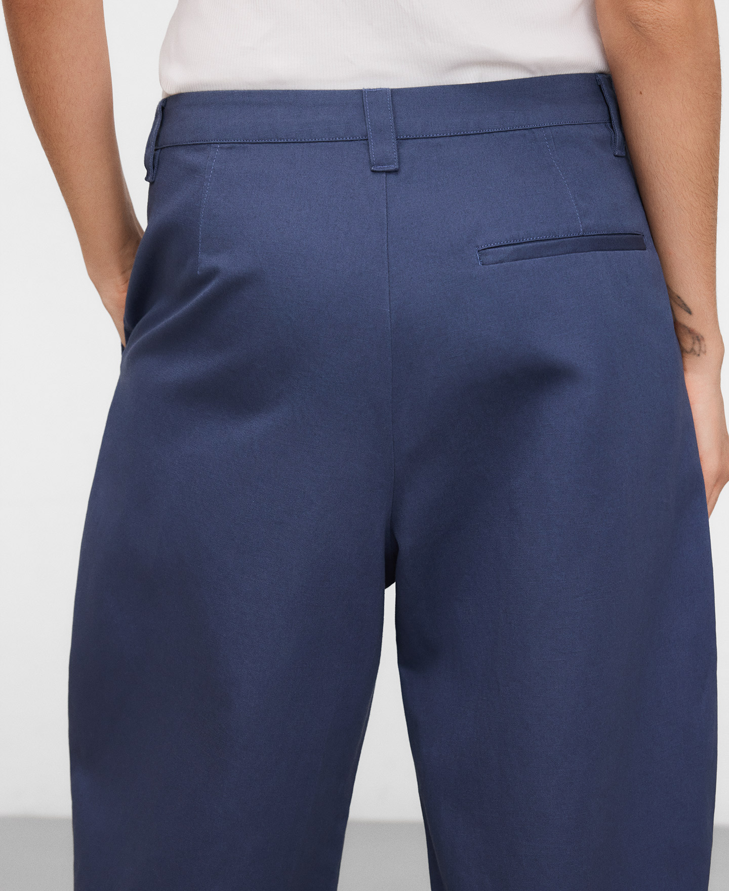 Adjustable hem barrel fit trousers image number 3