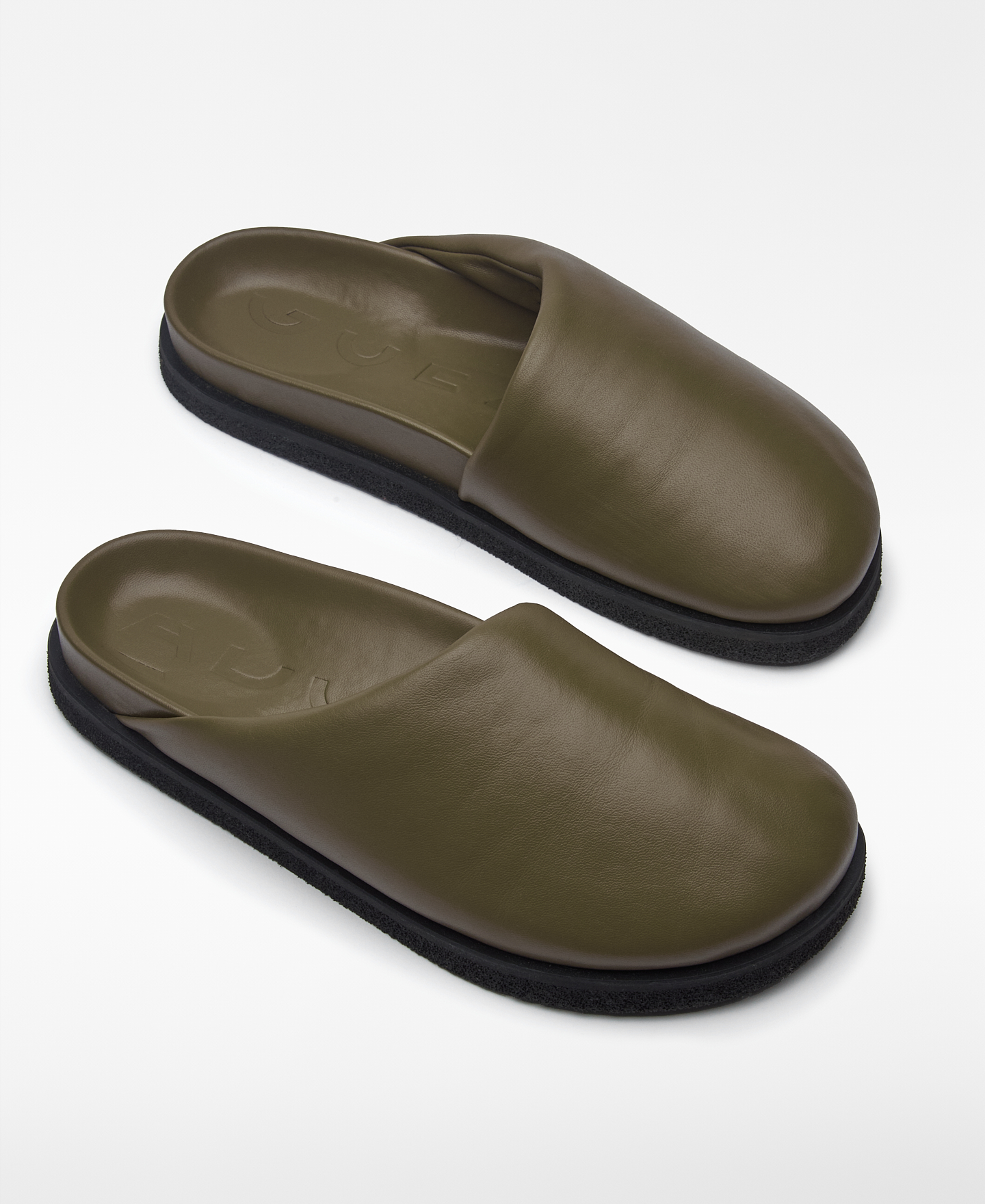 Padded responsible leather clog woman image number 1