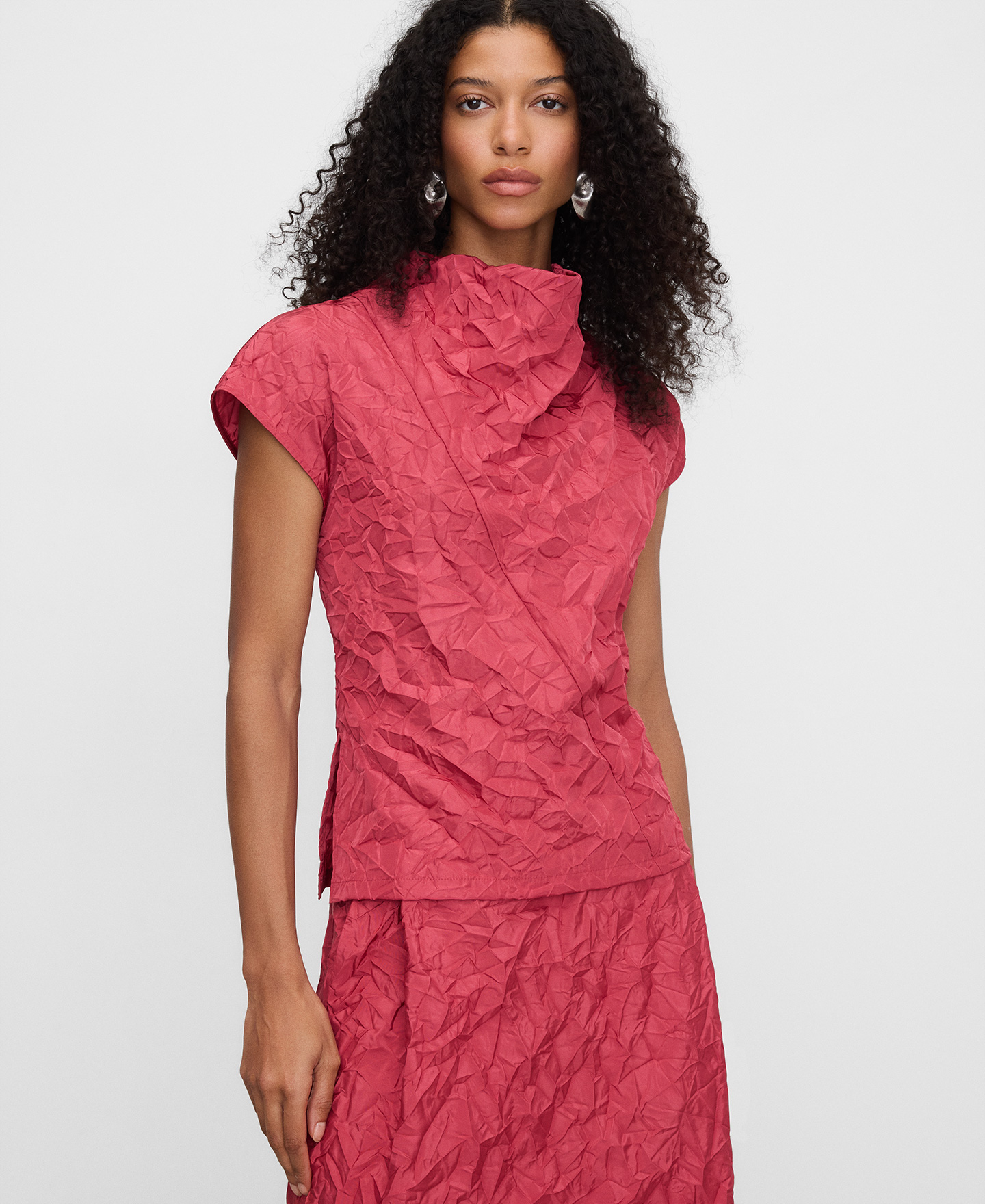 Wrinkled-effect satin top image number 0