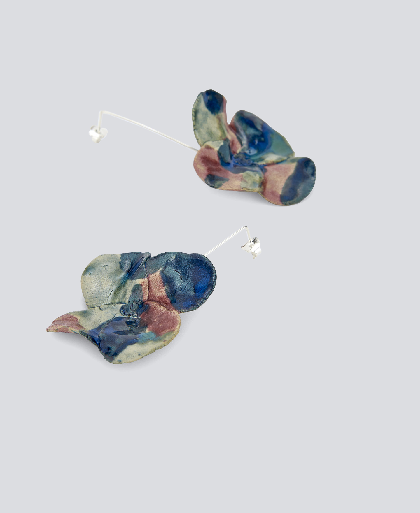 Big Peixe Nero earrings image number 2