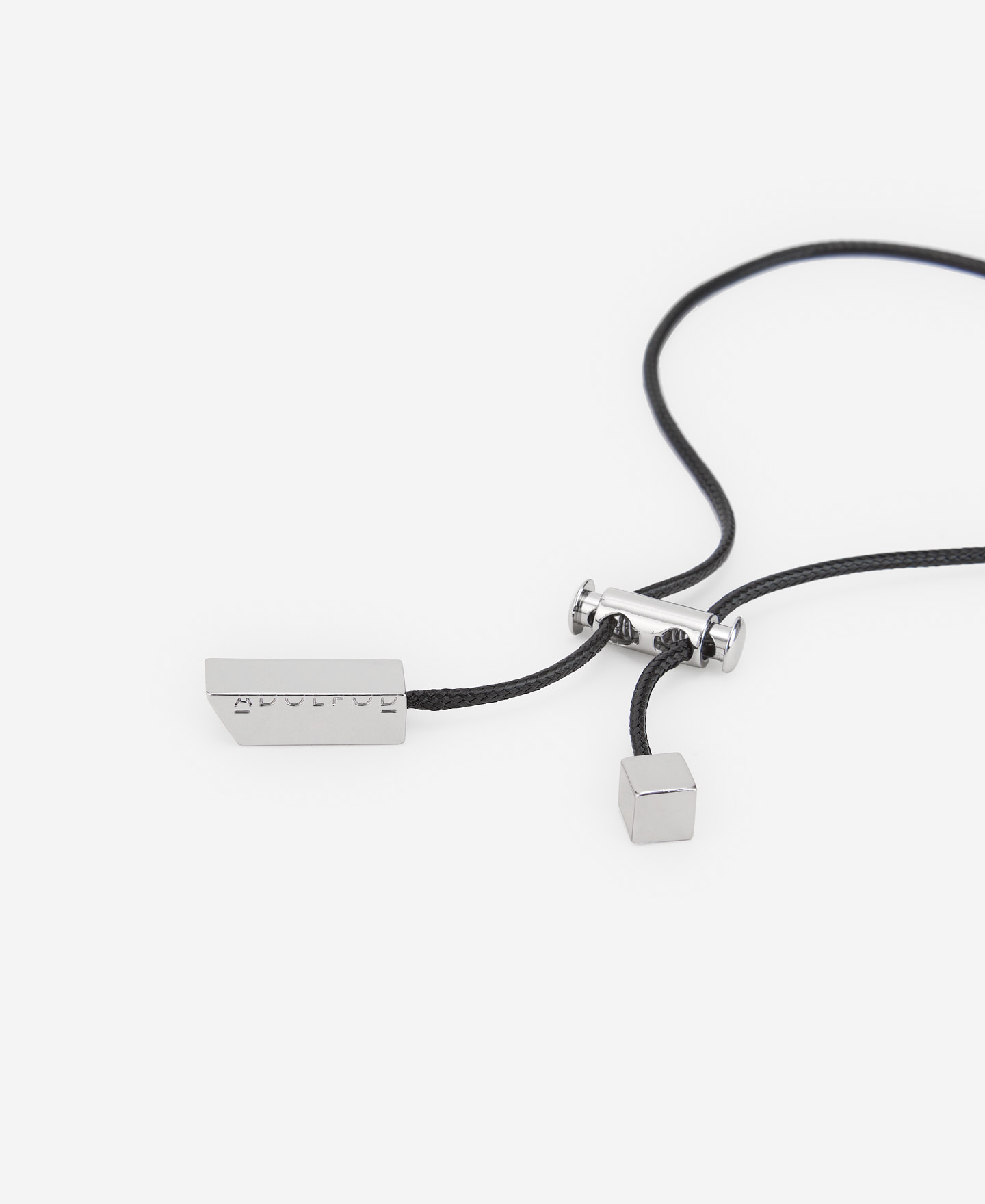 Black metal net necklace image number 2