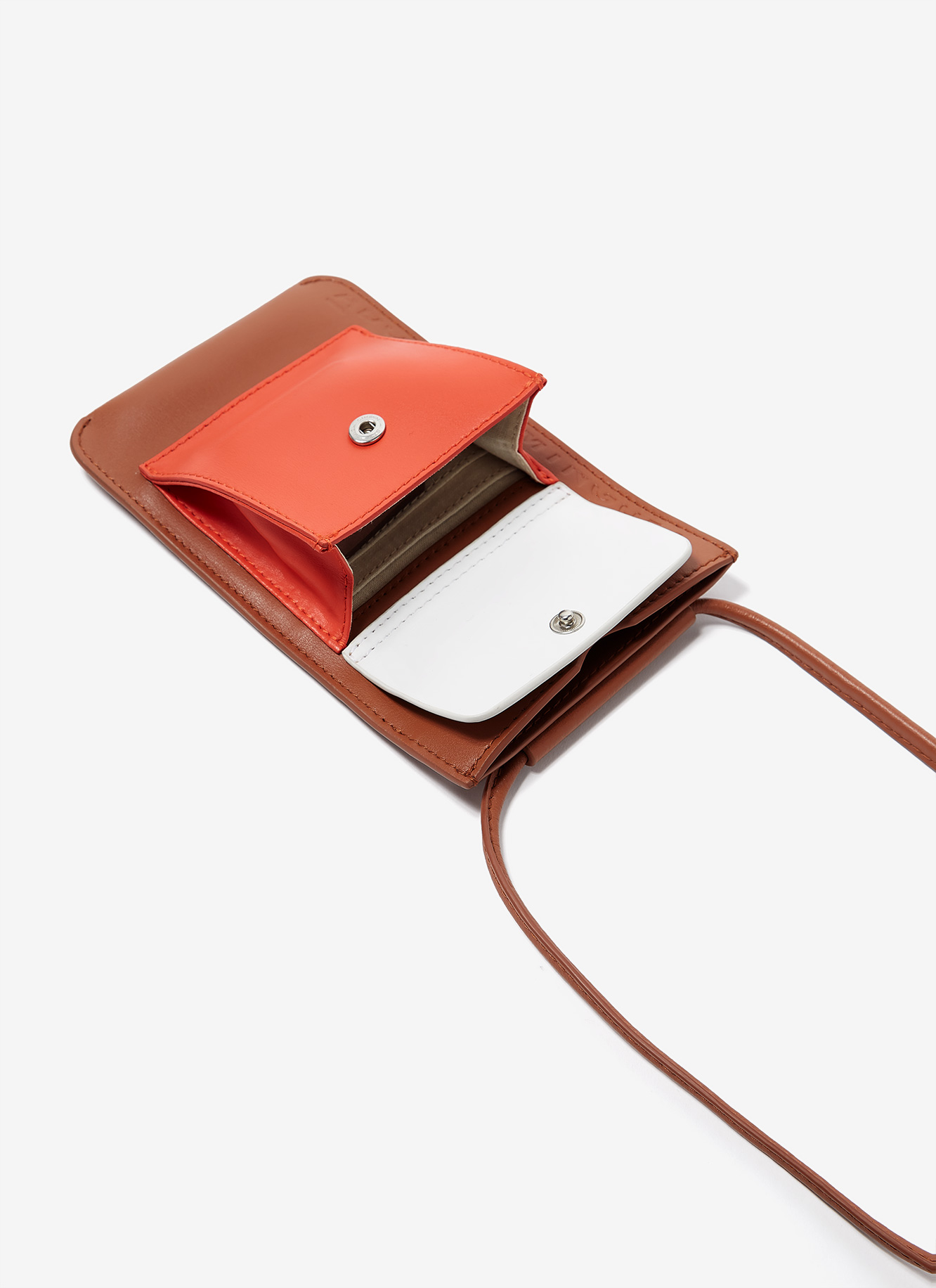 Hanging vachetta leather phone case image number 2