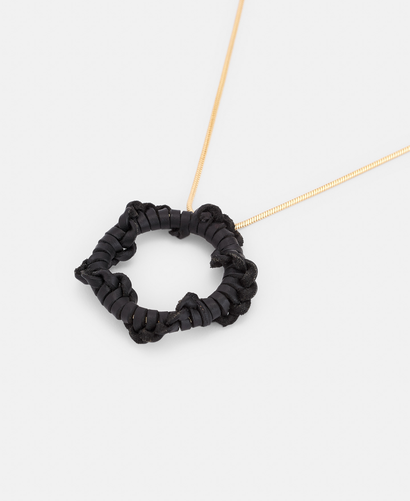 Braided leather motif pendant image number 1