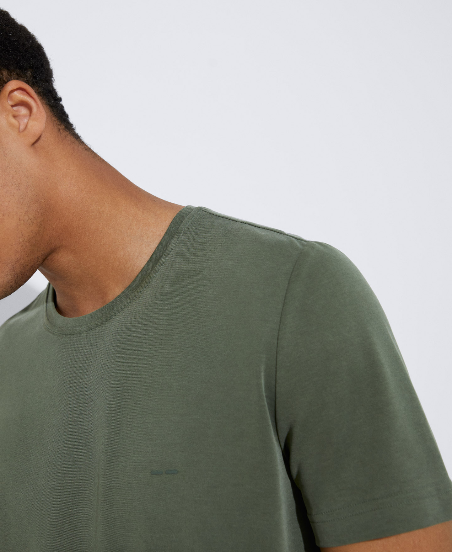 Camiseta básica en modal responsable image number 3