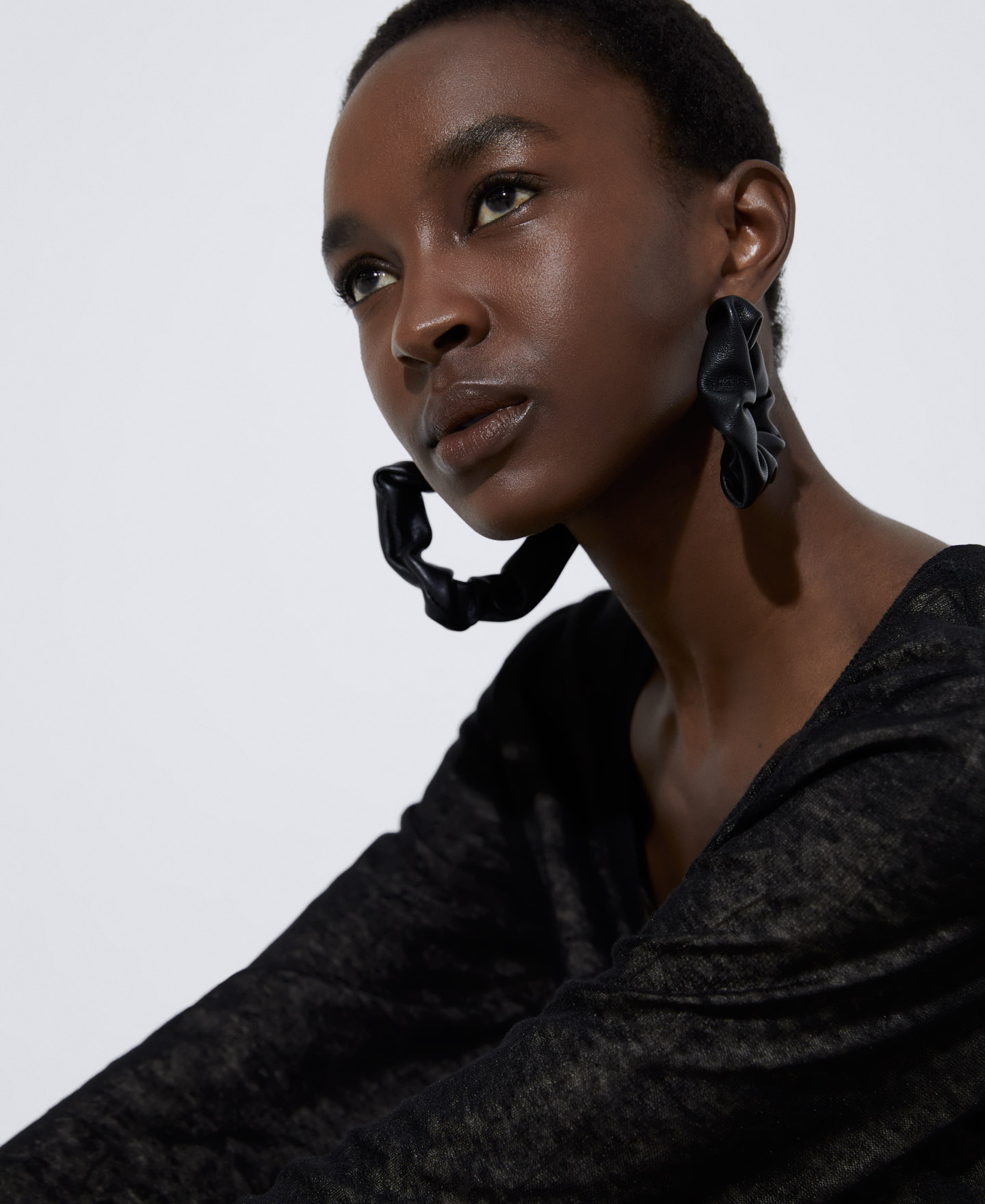 Fine linen sweater image number 3
