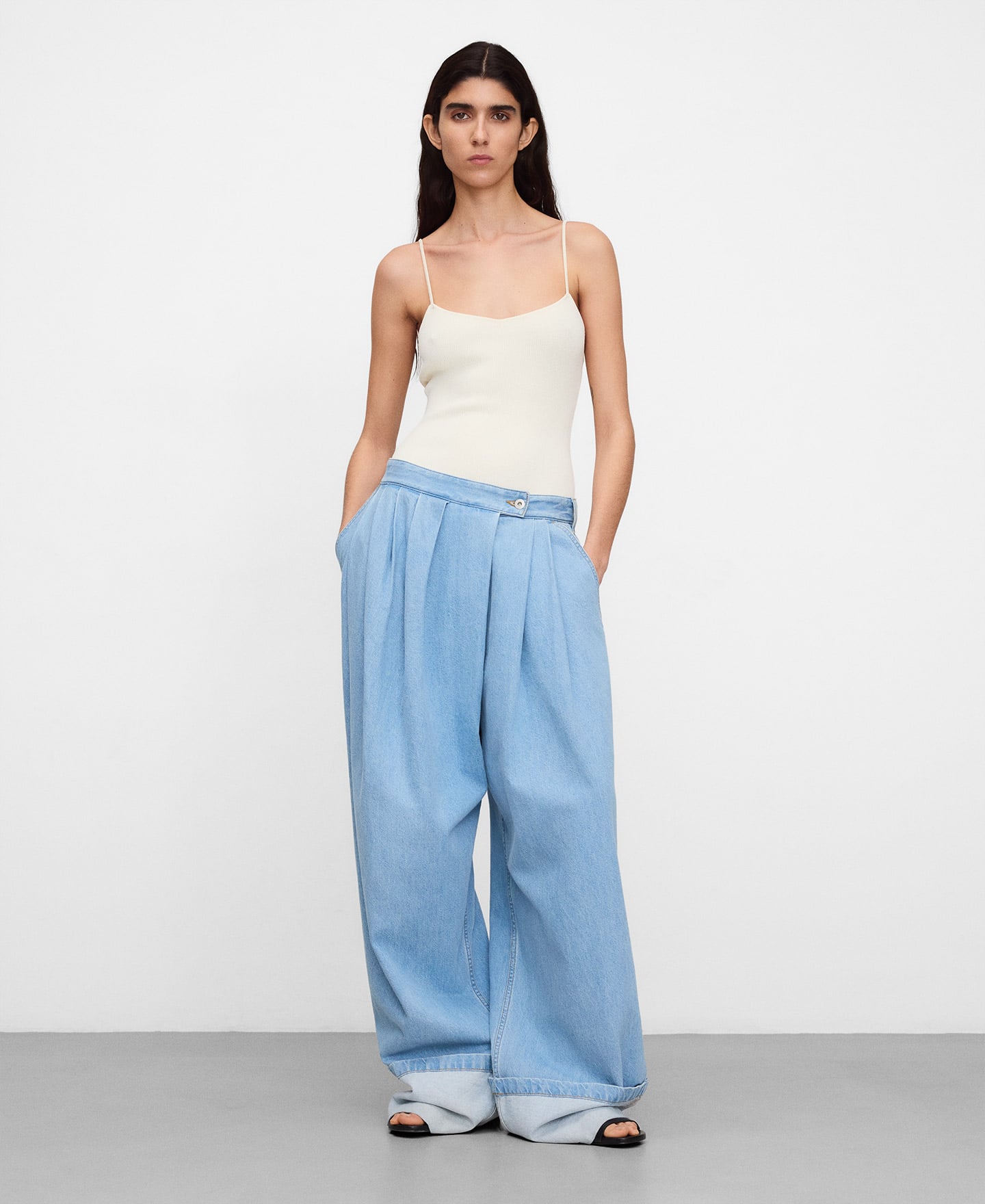 Pantal&oacute;n baggy cruzado denim algod&oacute;n image number 1