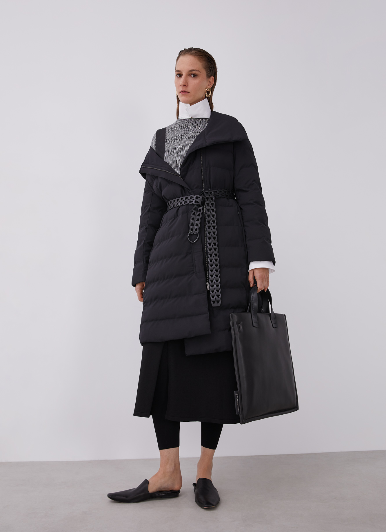 Puffer coat with high collar image number 7