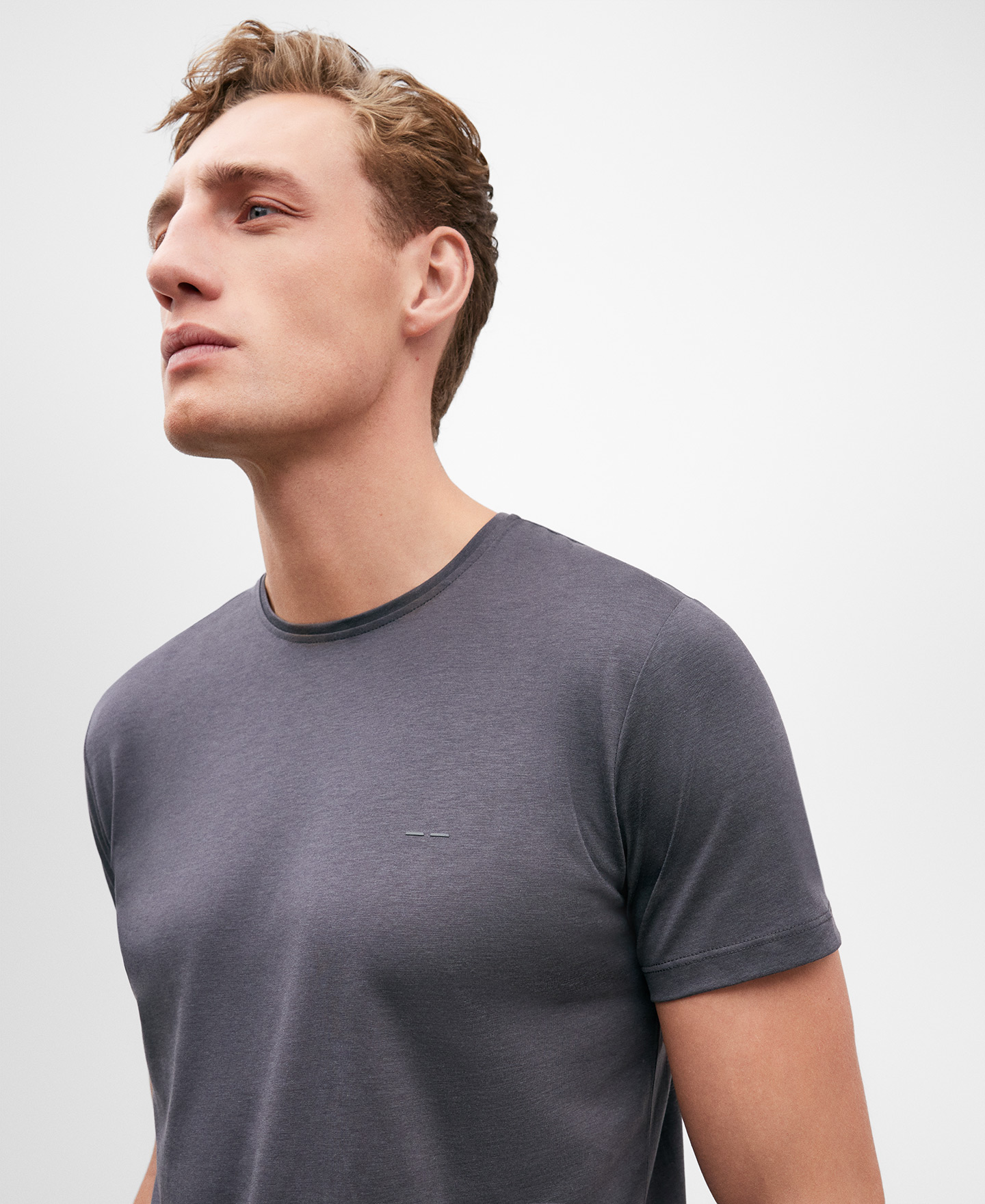 Camisola cinzenta em tencel e algodão para homem image number 3