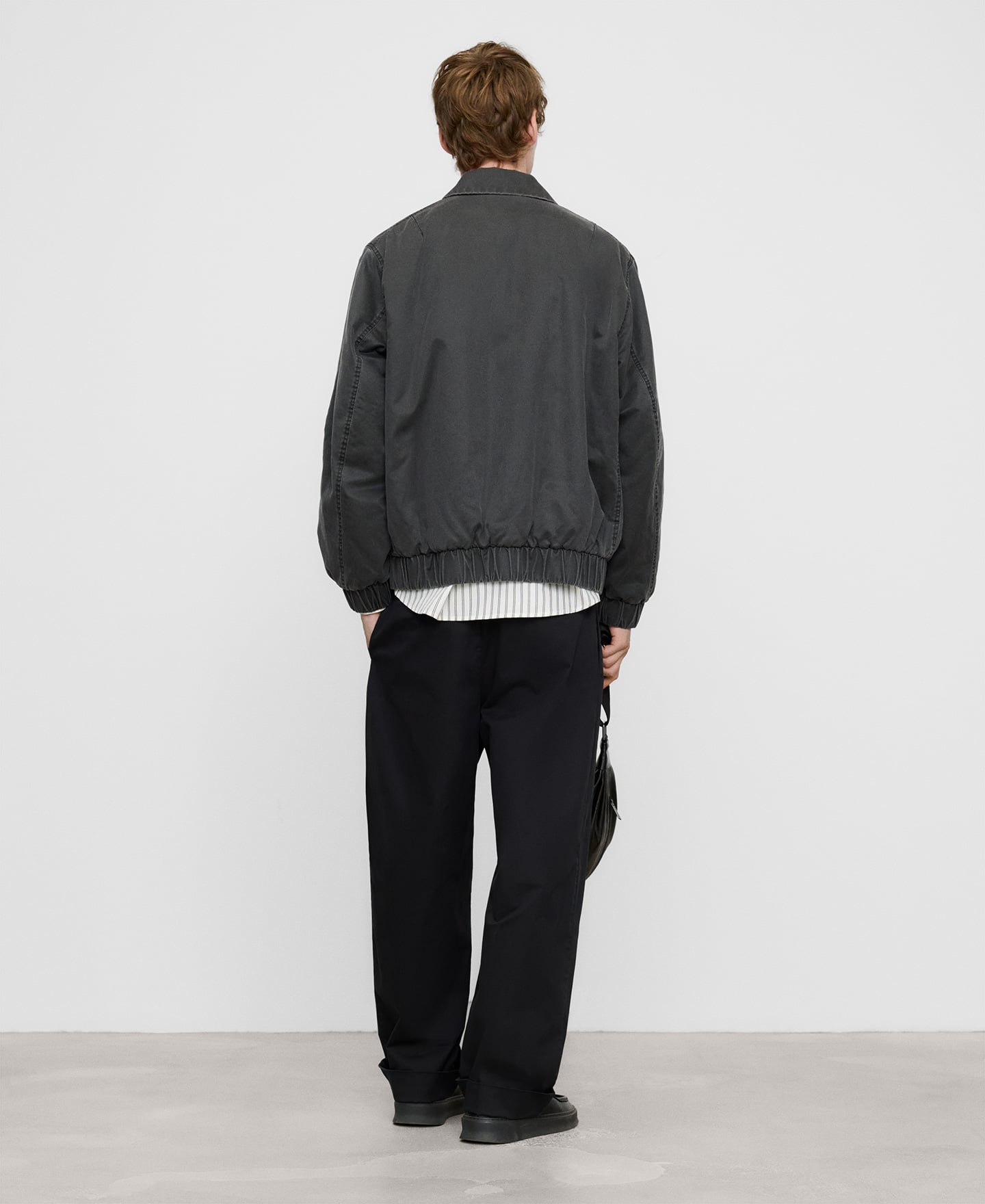 Waxed-effect spread collar jacket image number 2