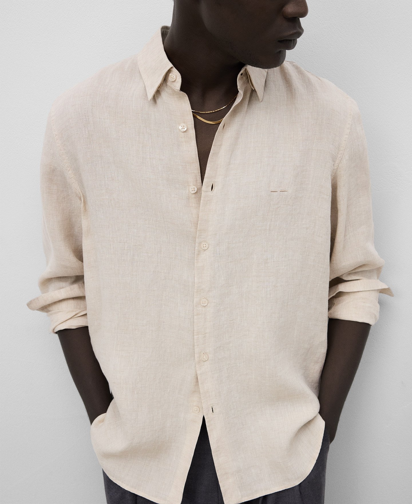 Camisa cuello solapa lino europeo hombre image number 3