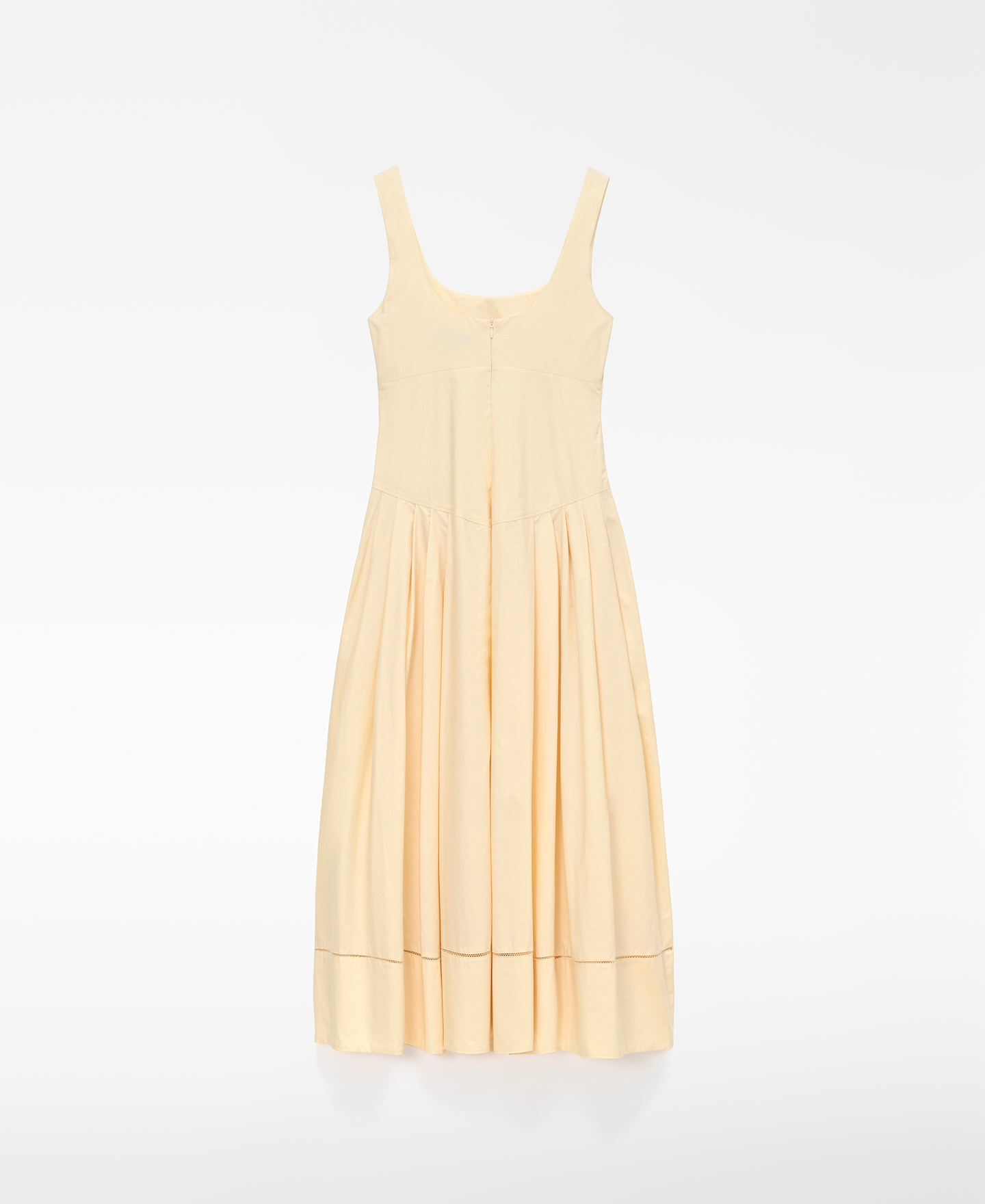 Vestido tirantes cintura entallada image number 5