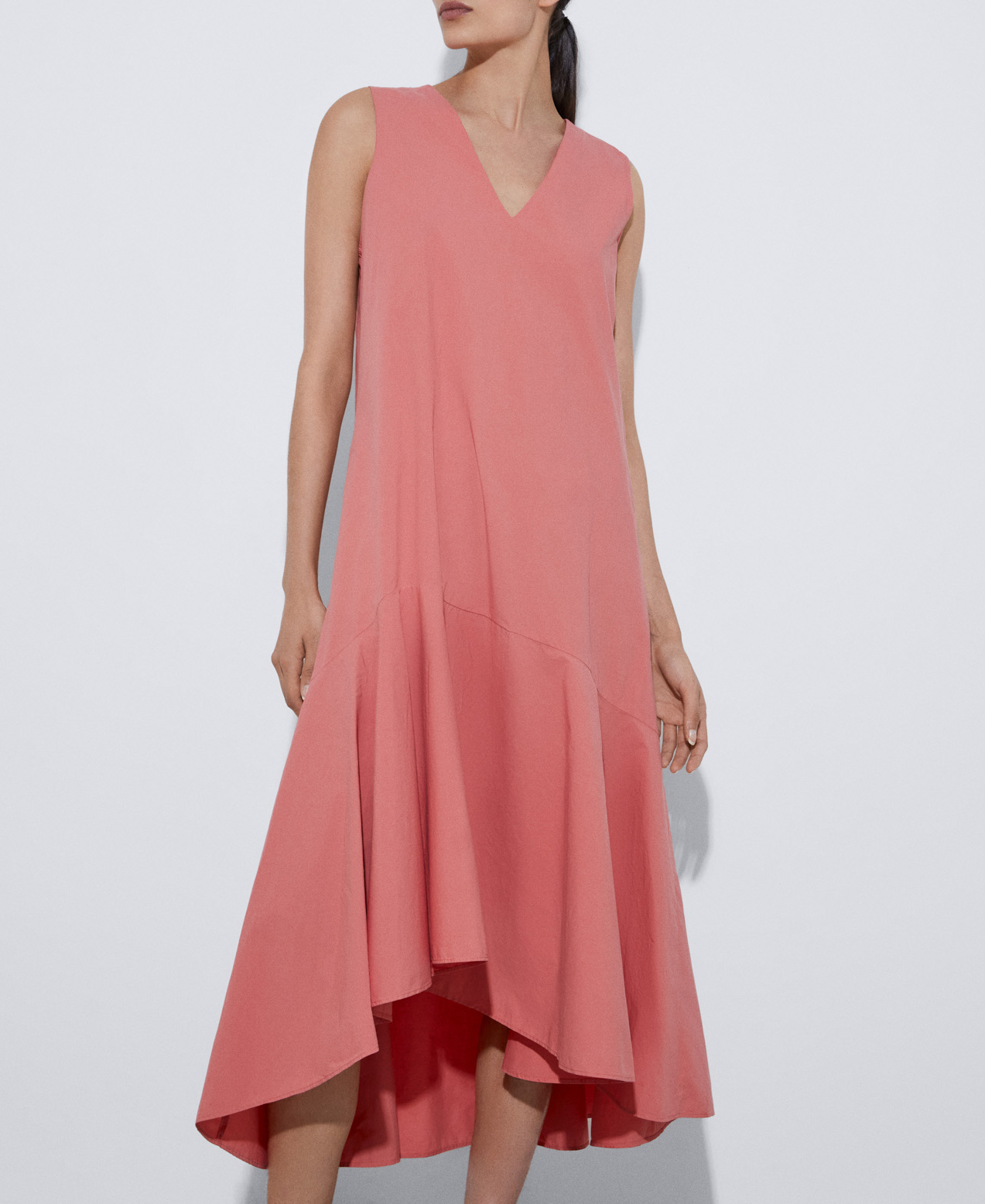 Vestido escote pico algodón responsable image number 0