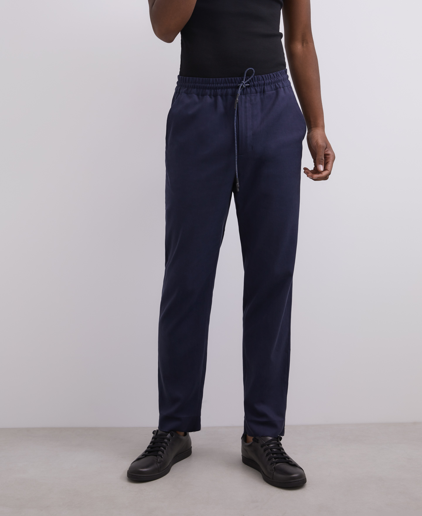 Carrot fit lyocell trousers image number 0