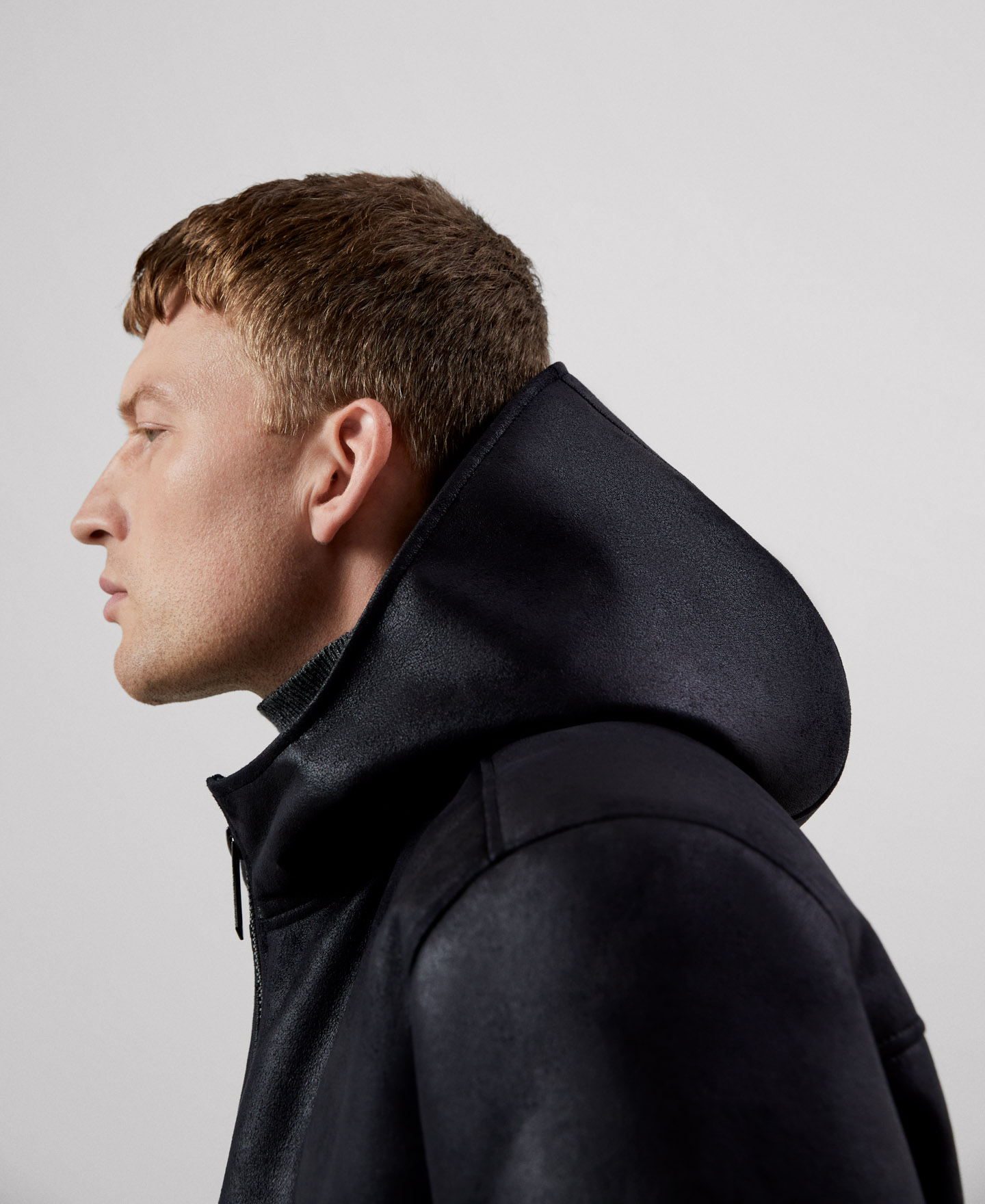Leather texture hooded jacket image number 3