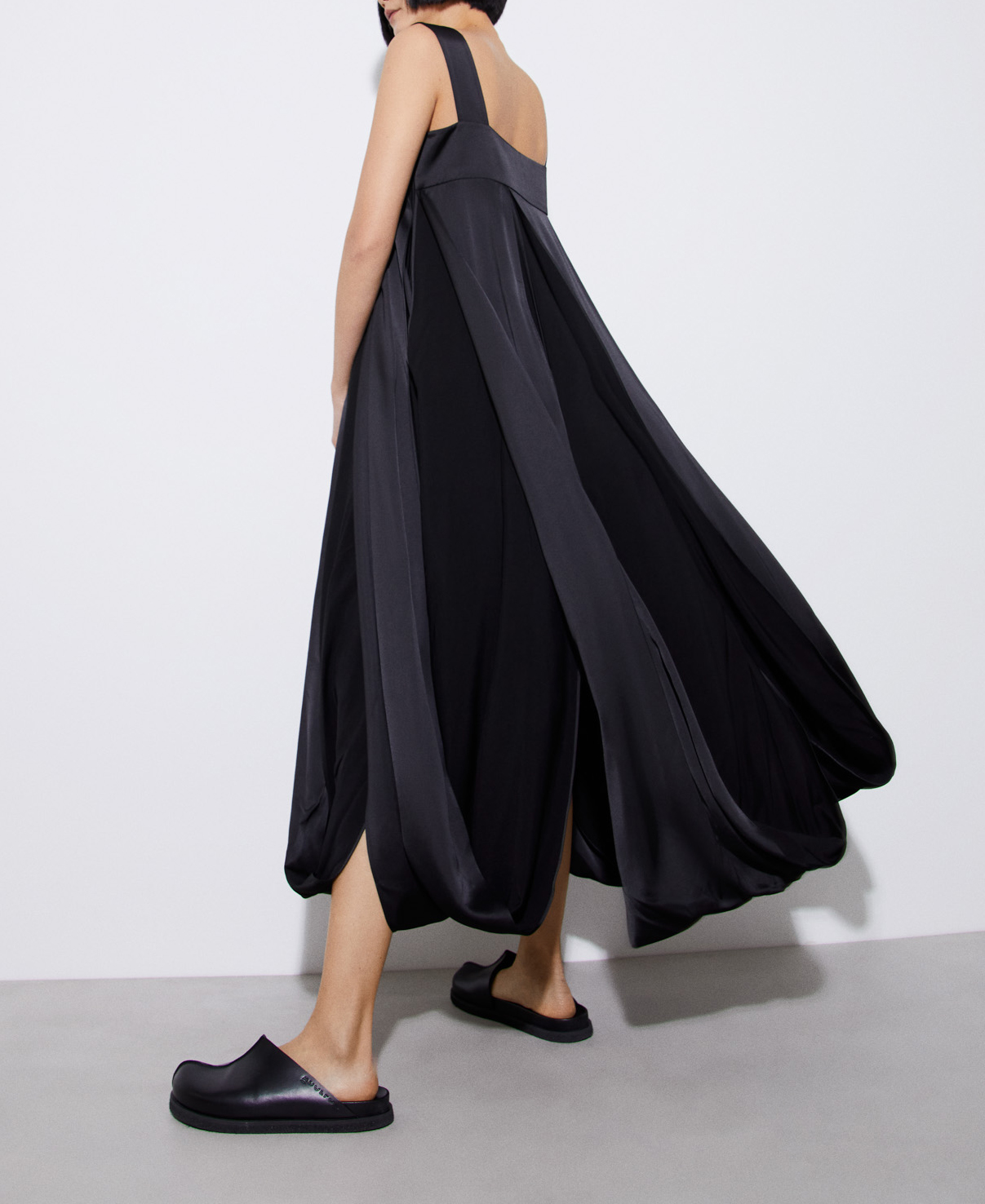 Rectangular straps dress image number 2