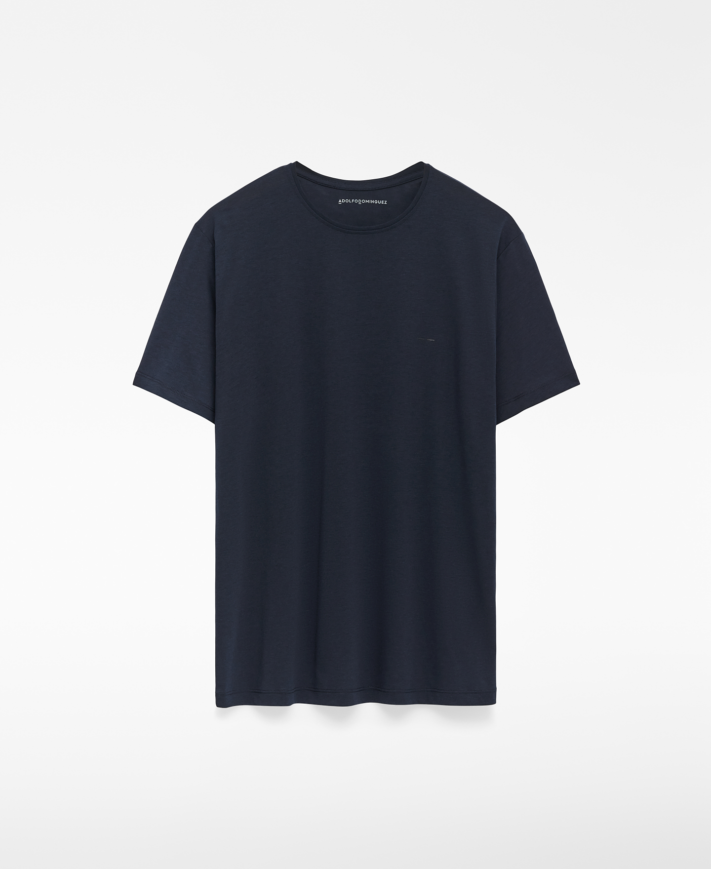 Camiseta regular fit manga corta hombre image number 4