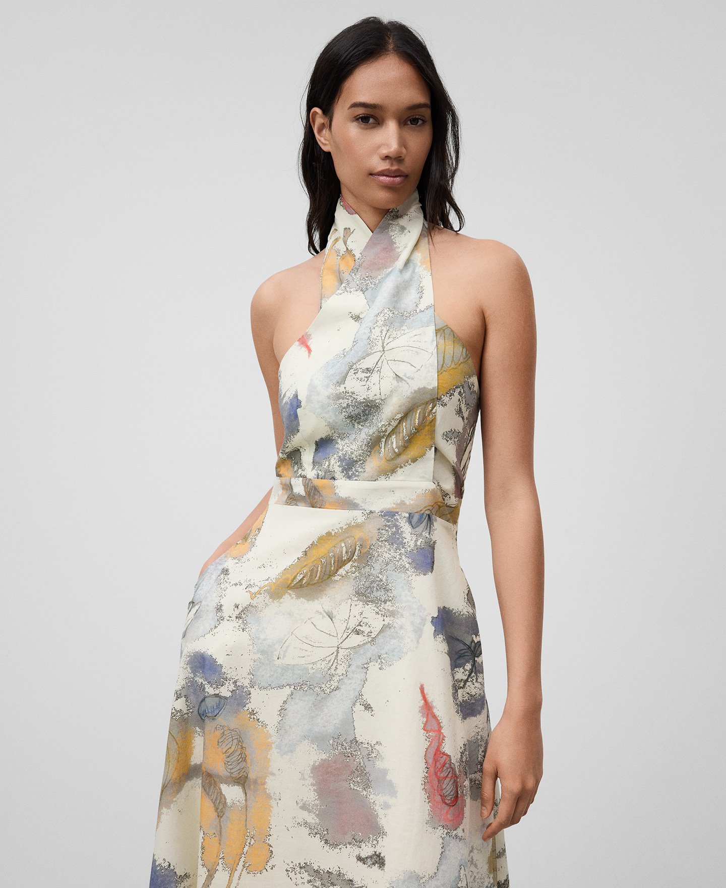 Vestido estampado com gola halter para mulher image number 3