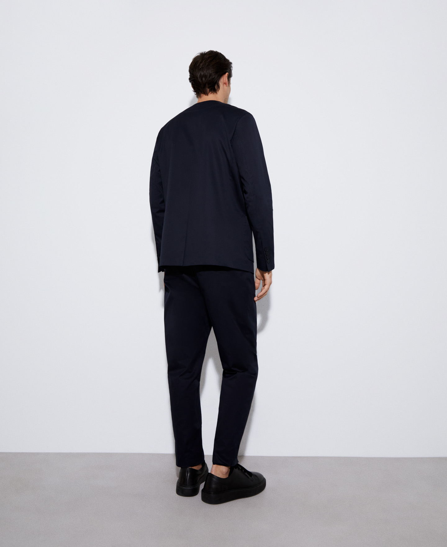 V-neck blazer in cotton image number 2