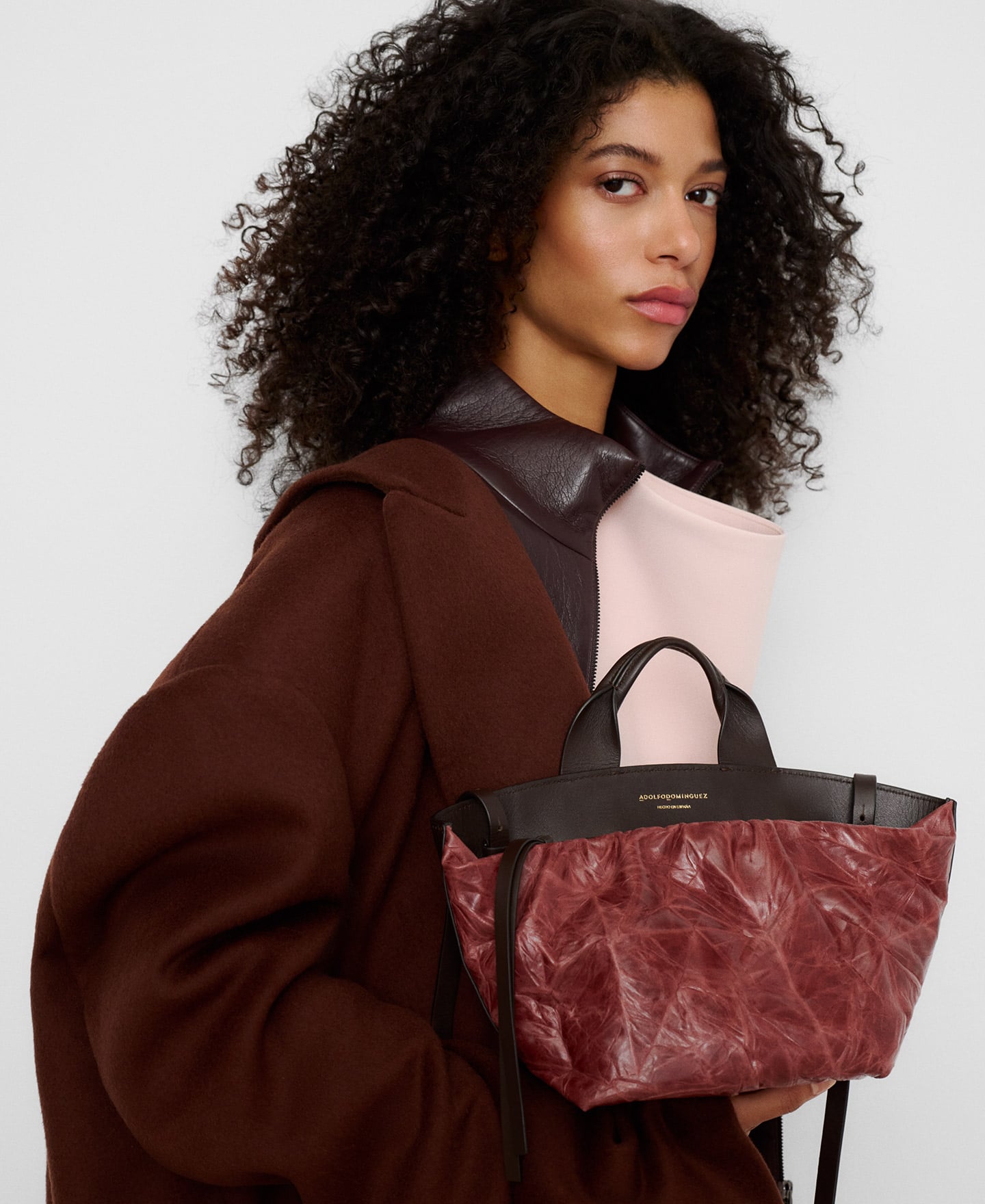 Doce crackled leather mini citybag image number 5
