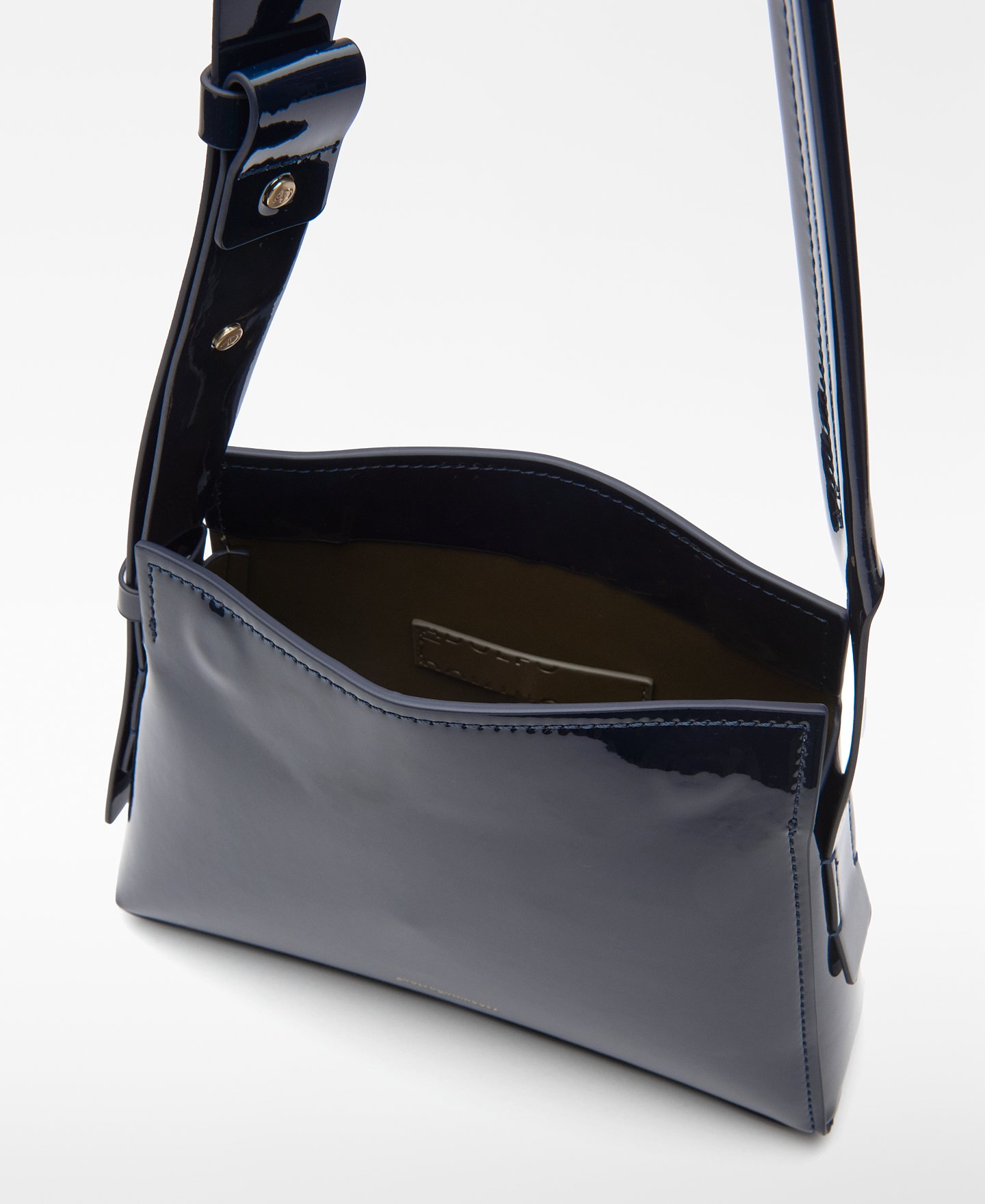 Bolso de hombro Mica charol mujer image number 3