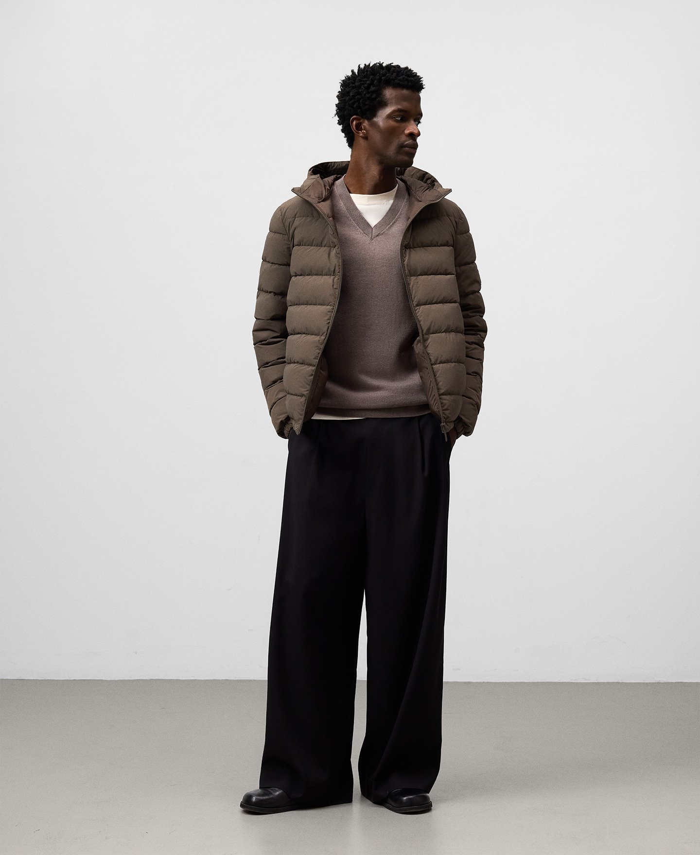 Lightweight padded jacket man image number 1