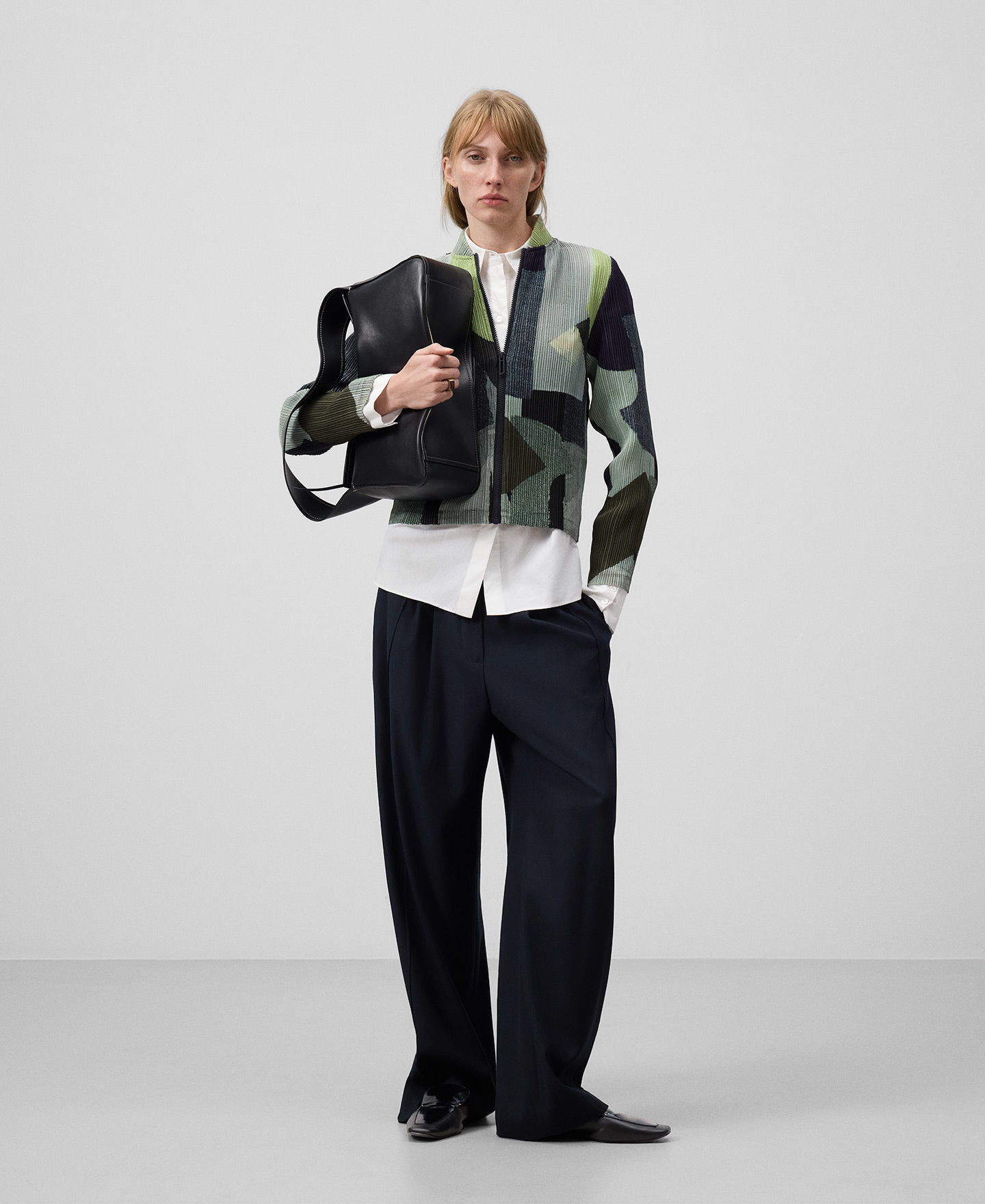 Printed crinkle jacket woman image number 1