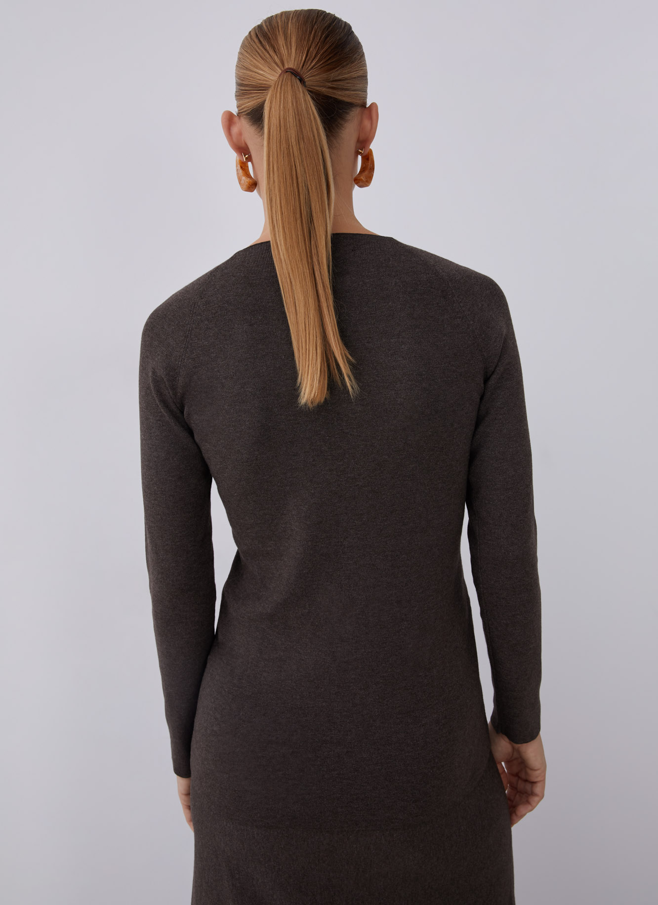 Viscose perkings collar sweater image number 1