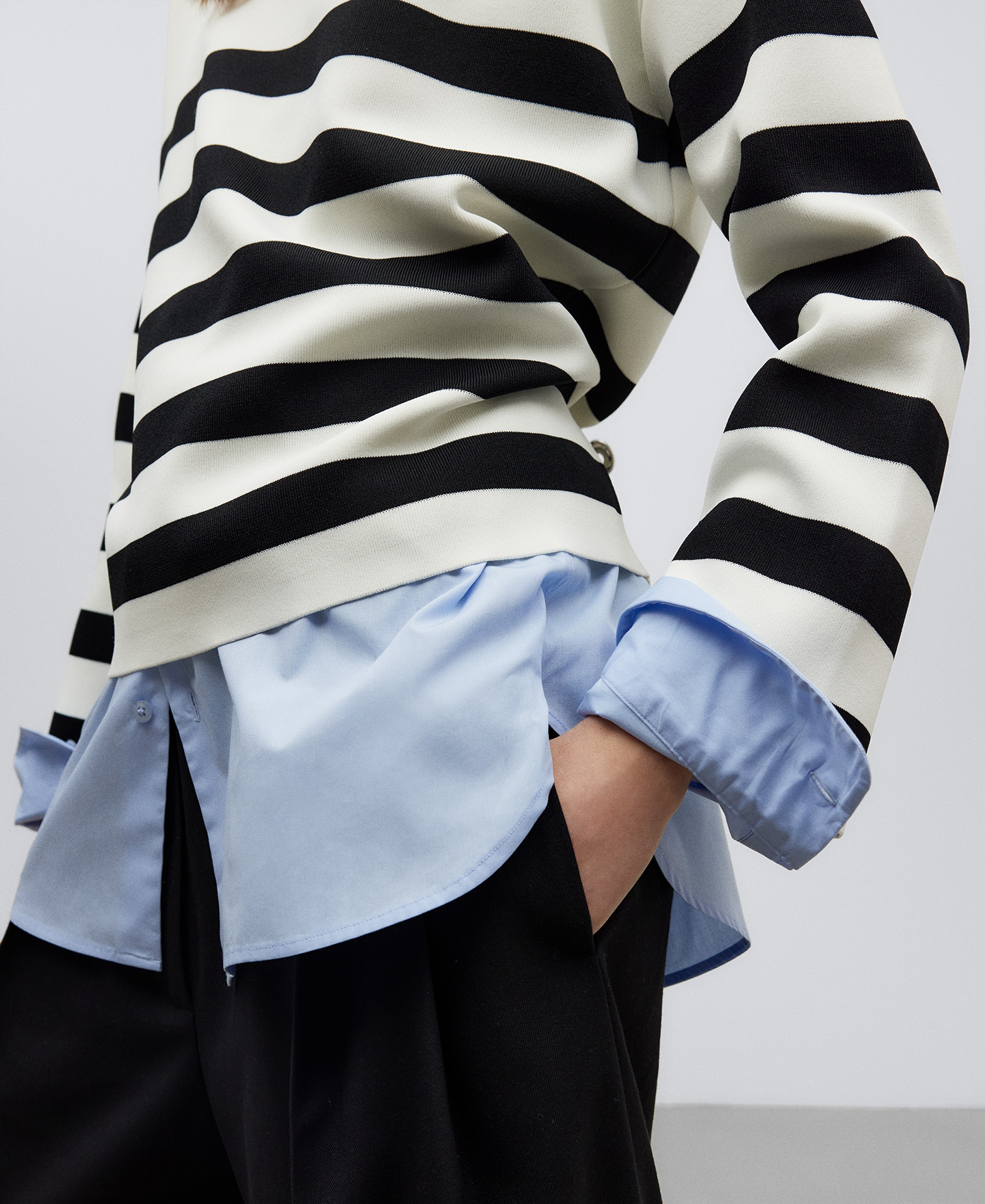 Striped bicolour sweater woman image number 3