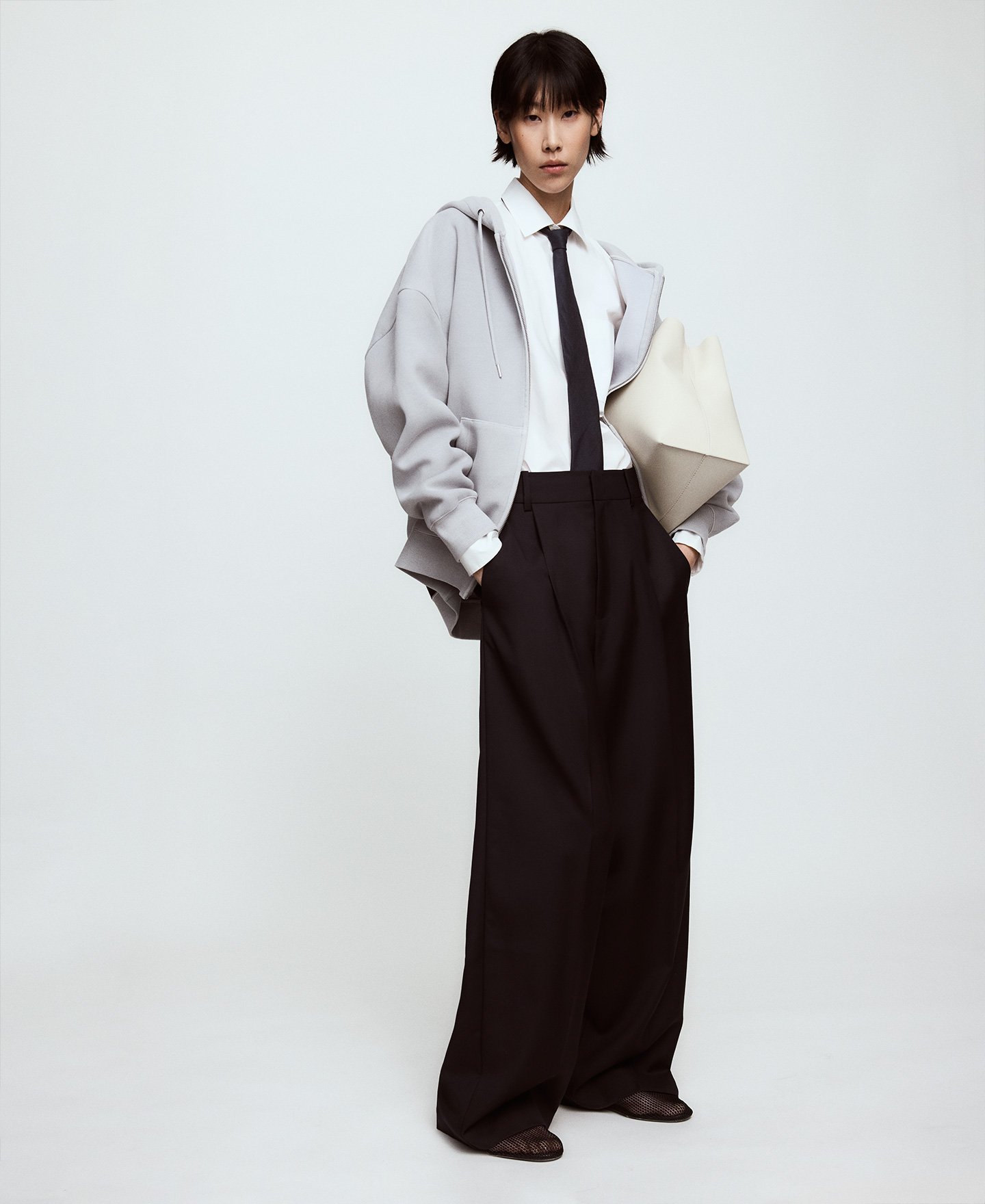 Shopper horizontal Mica image number 7